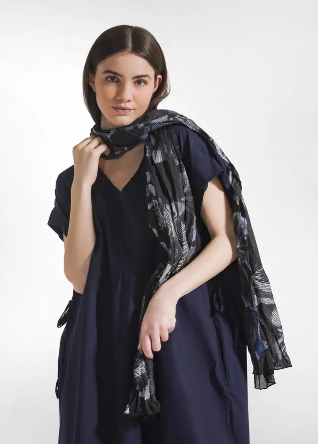 deha-pashmina-in-mussola-stampata-nero-210x65-cm image 1