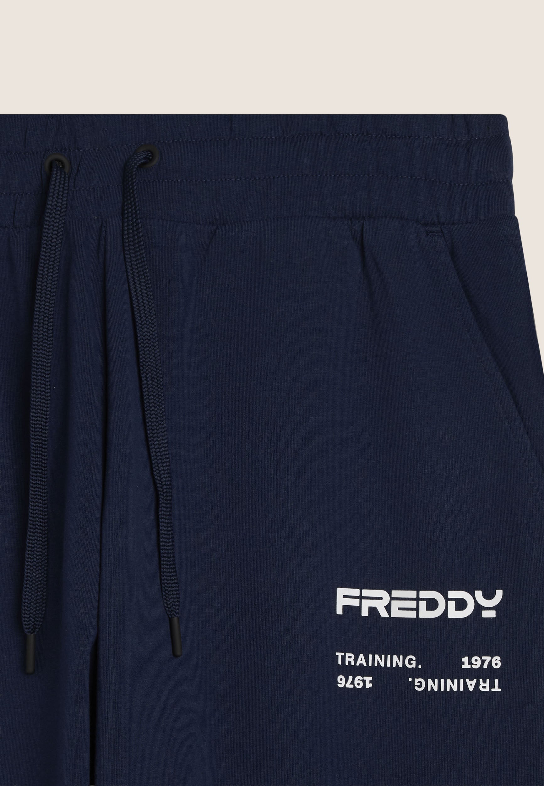 freddy-wr-up-pantaloni-sportivi-uomo-con-bande-laterali-e-fondo-a-polsino image 3