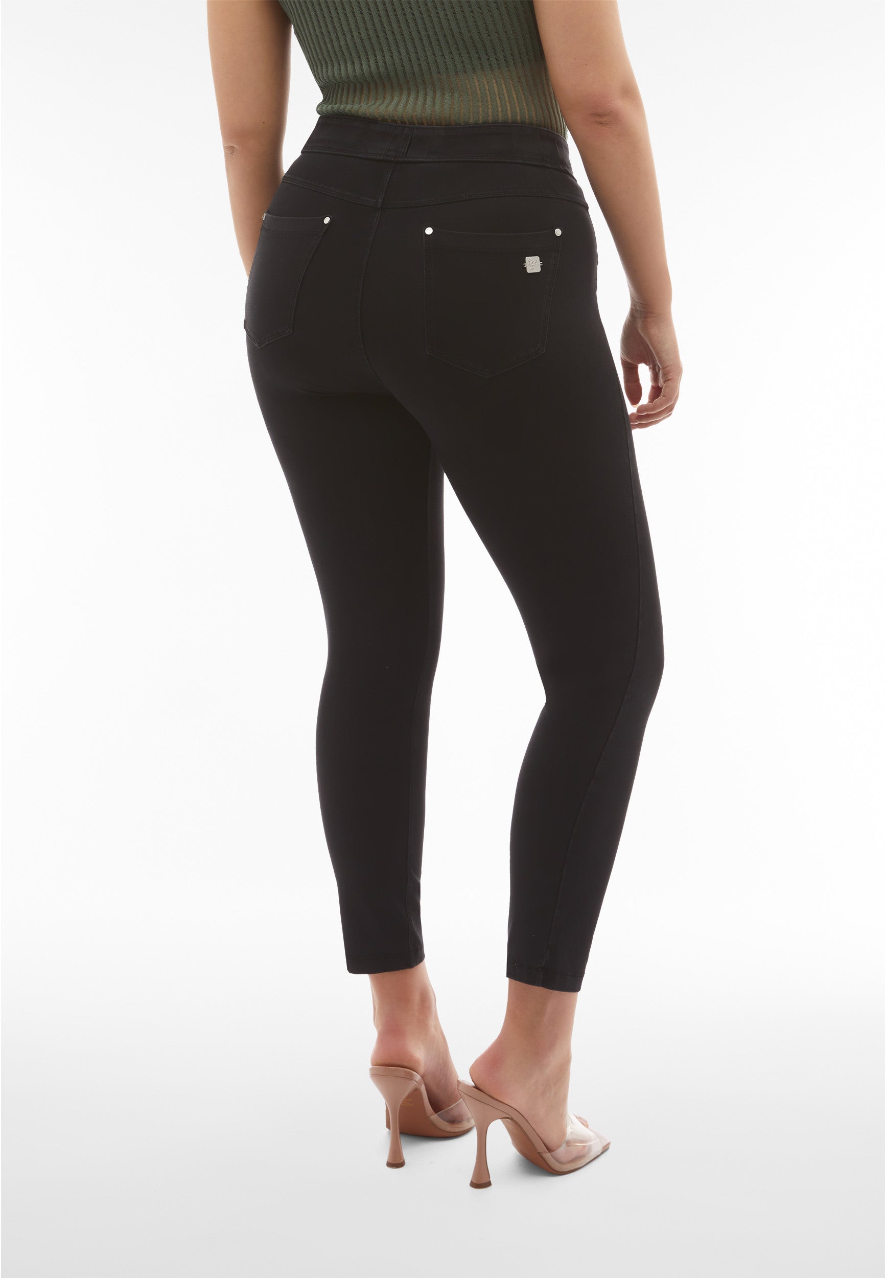 freddy-pantaloni-n-o-w-superskinny-vita-media-in-jersey-eco-effetto-denim image 5