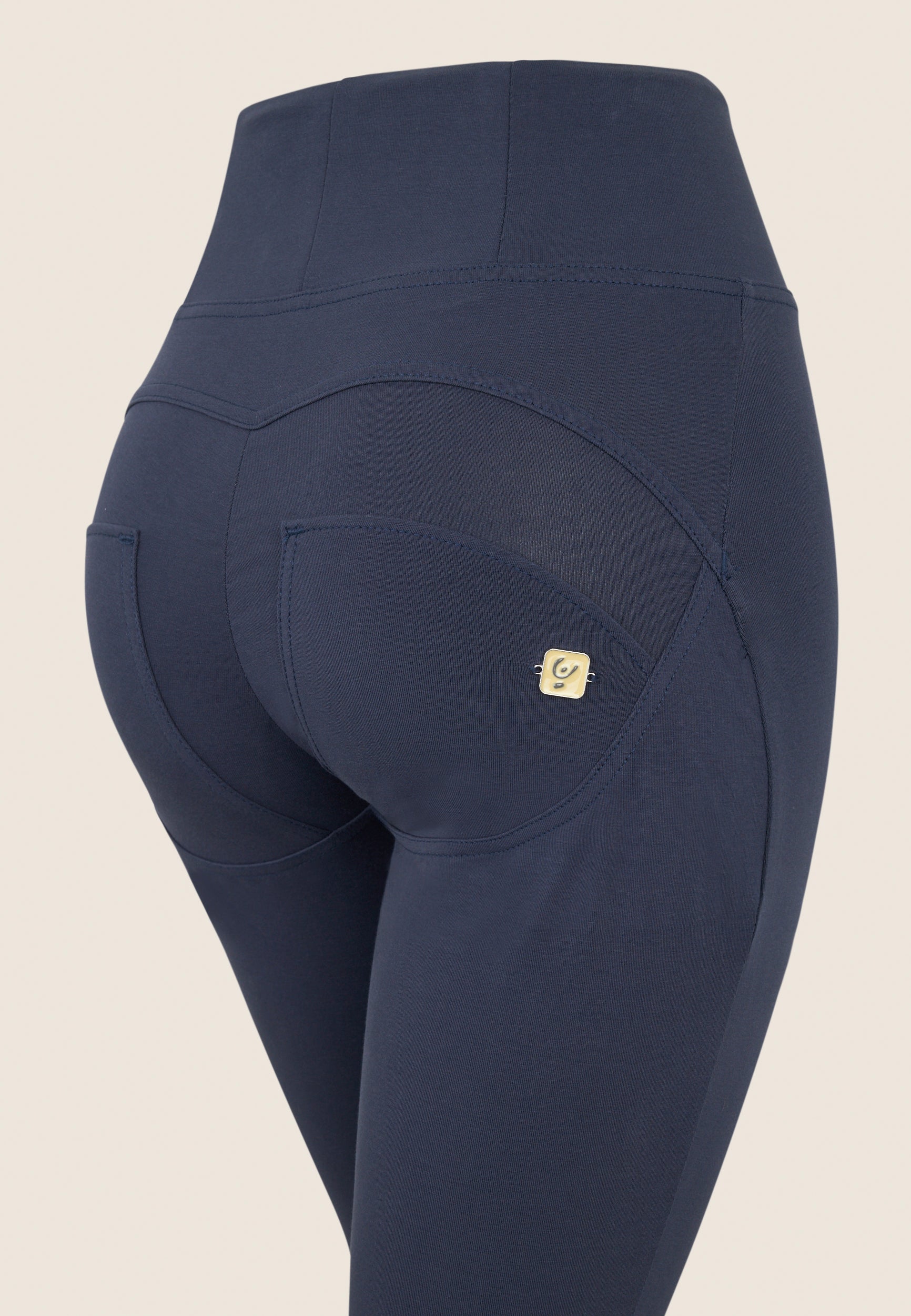 freddy-wr-up-pantaloni-push-up-7-8-vita-alta-superskinny-clessidra image 3
