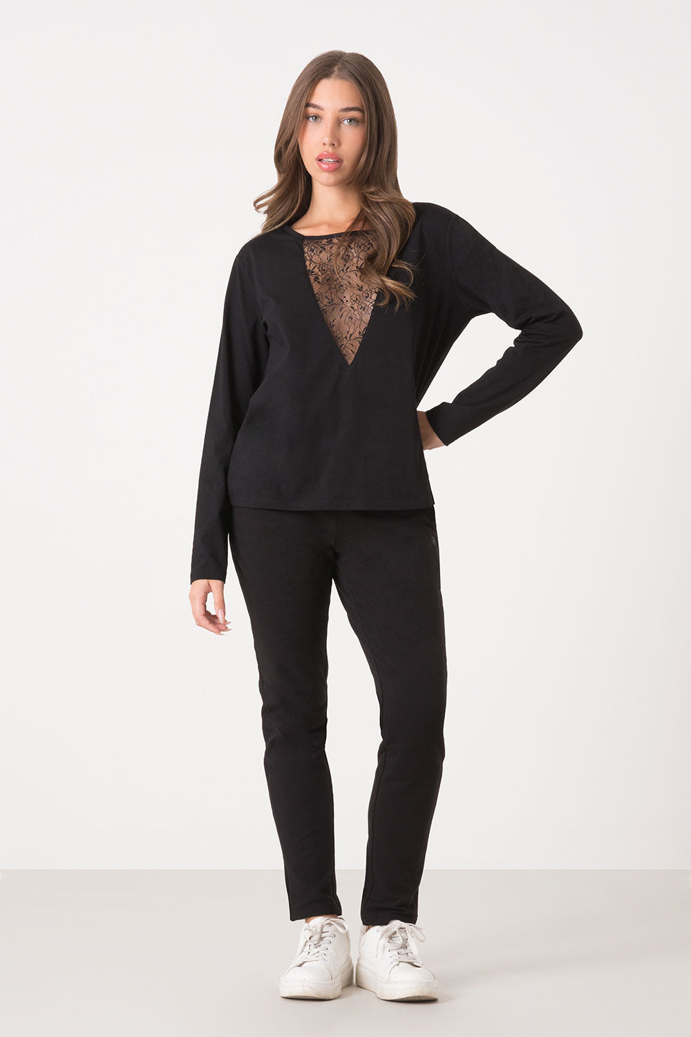 dimensione-danza-t-shirt-donna-manica-lunga-jersey-stretch-con-inserto-v-in-pizz image 3