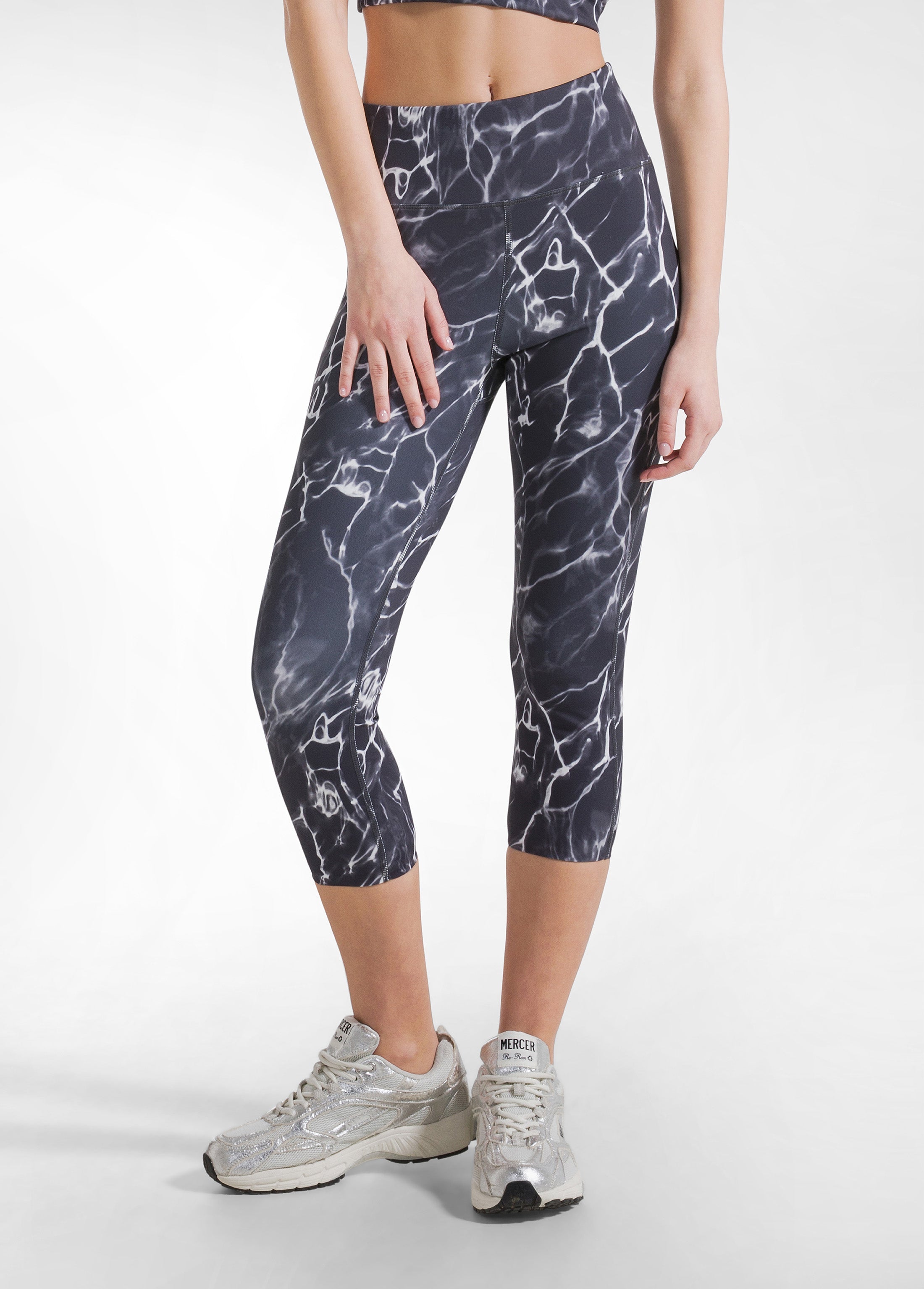 deha-leggings-7-8-allover-in-microfibra-nero image 2