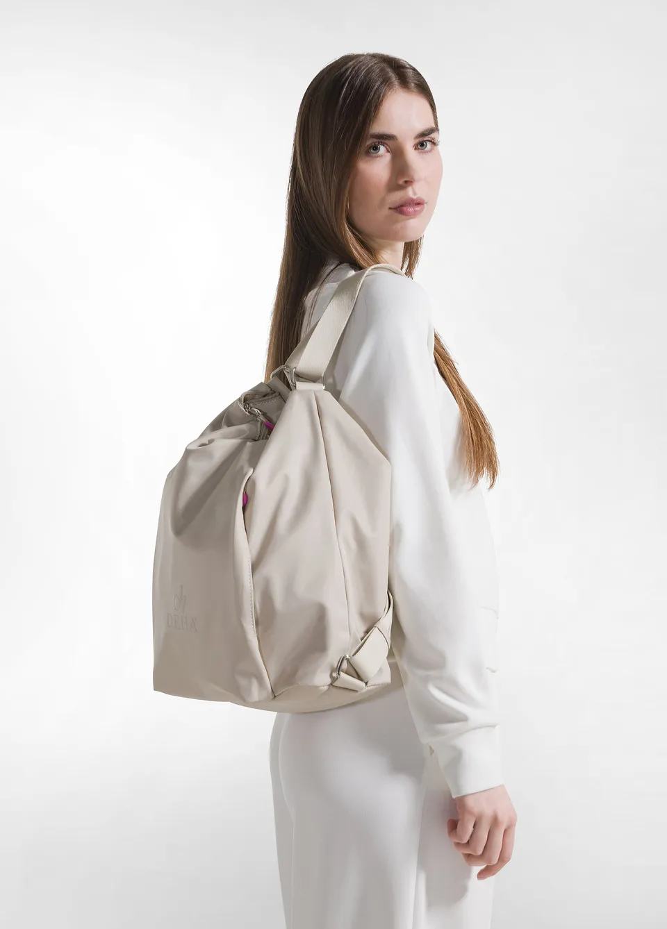 deha-d42912-zaino-tecnico-in-nylon-beige-impermeabile image 1
