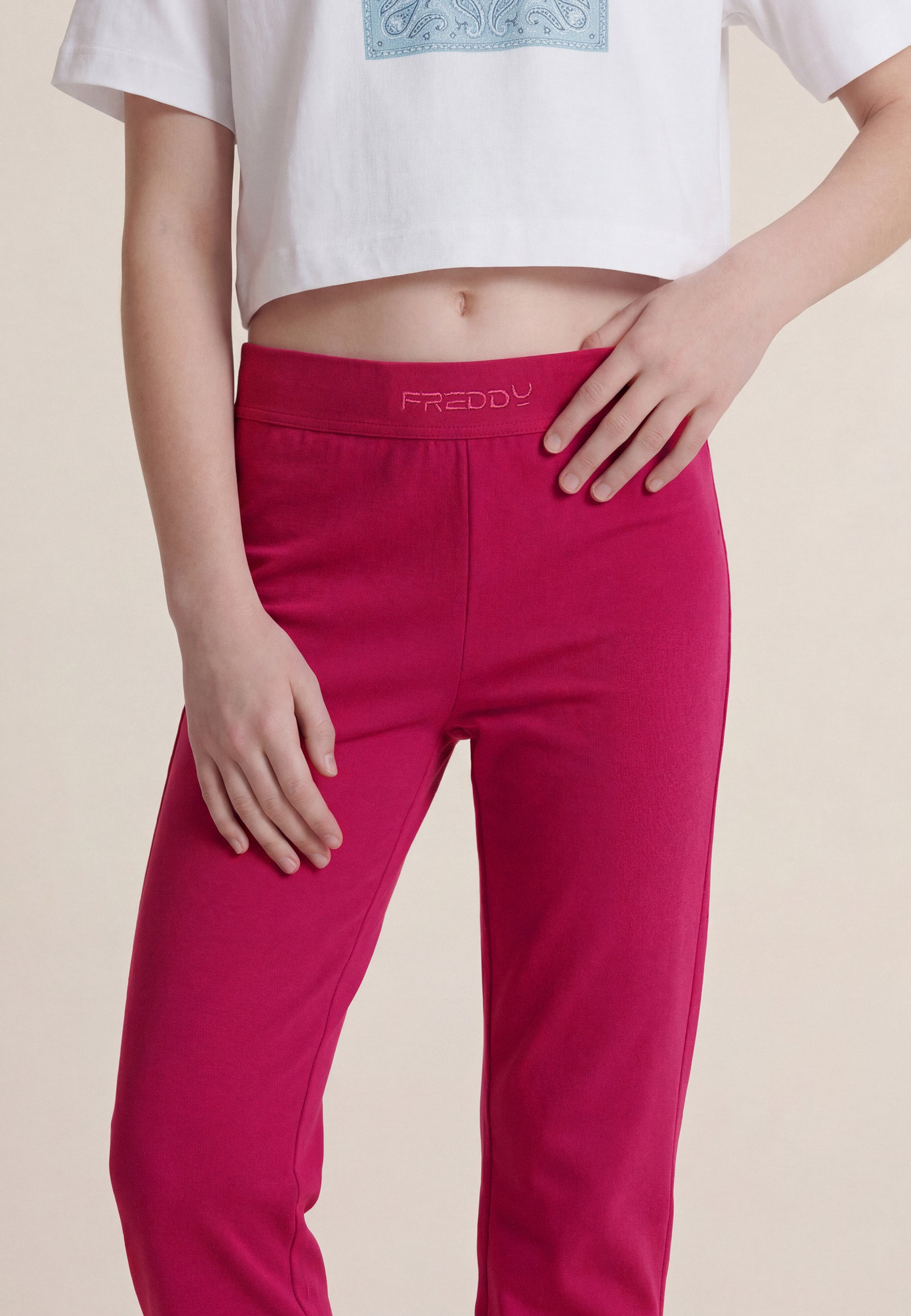 freddy-leggings-flare-bambina-e-ragazza-con-logo-ricamato image 4