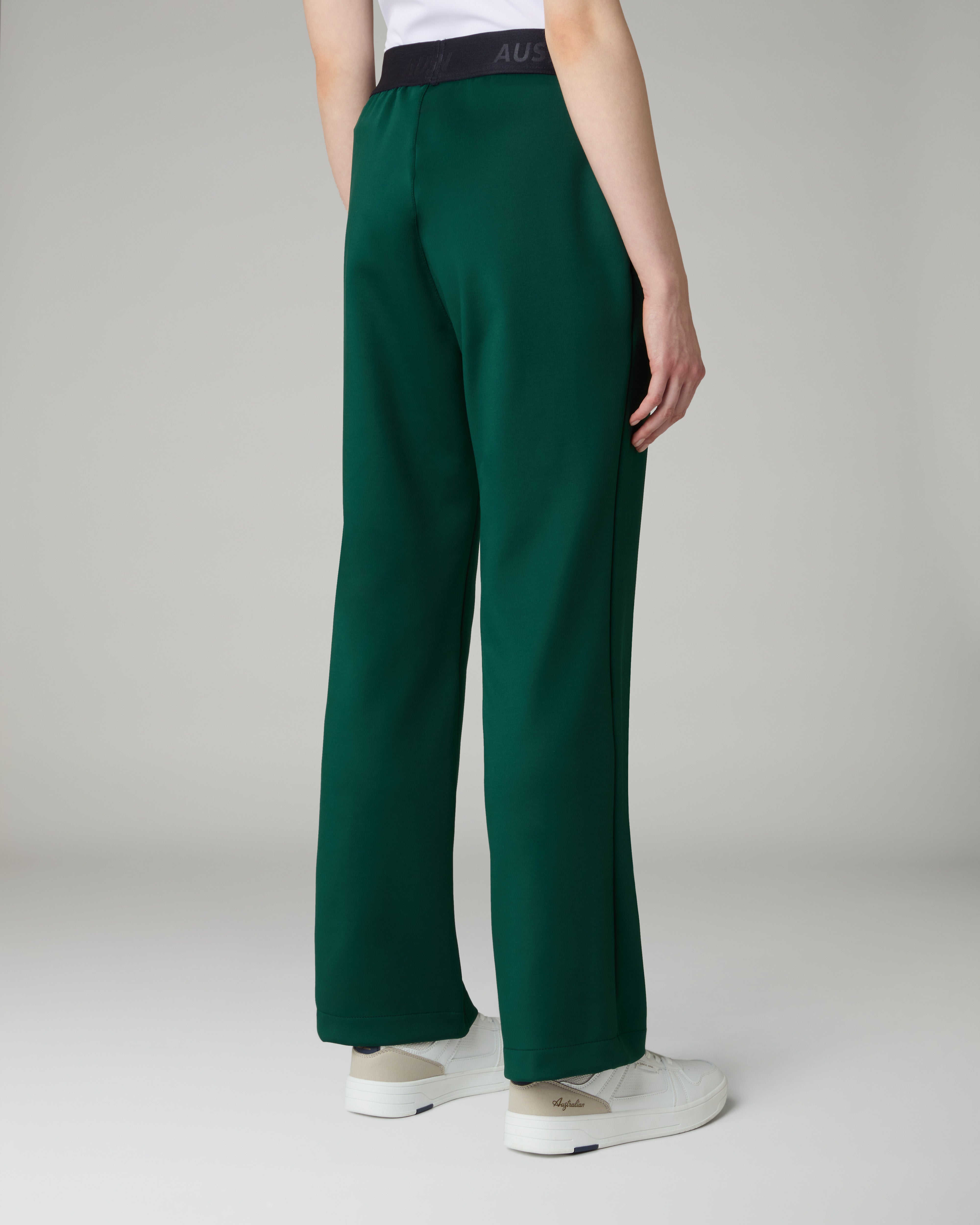 australian-classic-track-pant-new-classic-pantalone-shot image 3