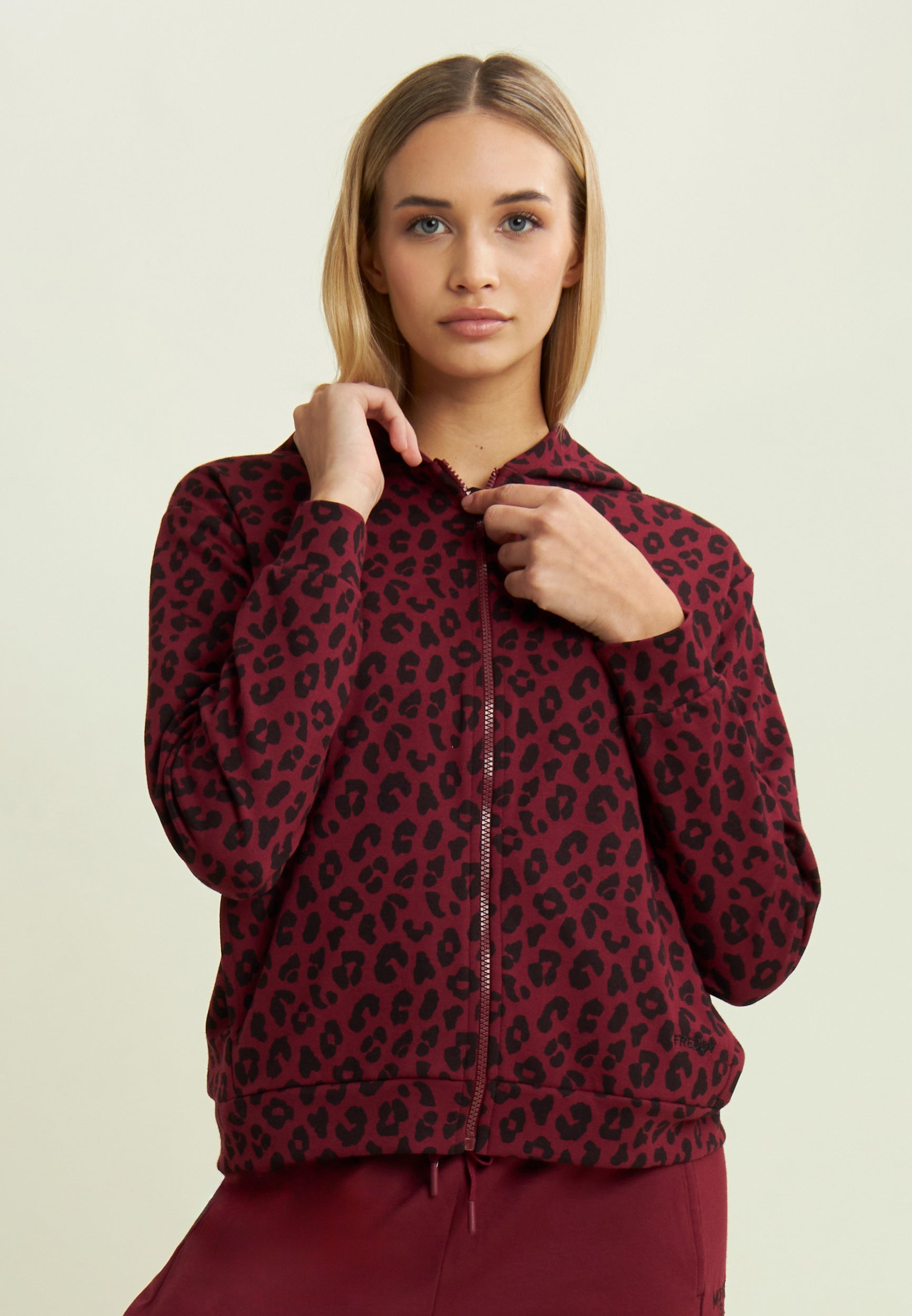 freddy-felpa-donna-leopardata-full-zip-con-cappuccio image 1