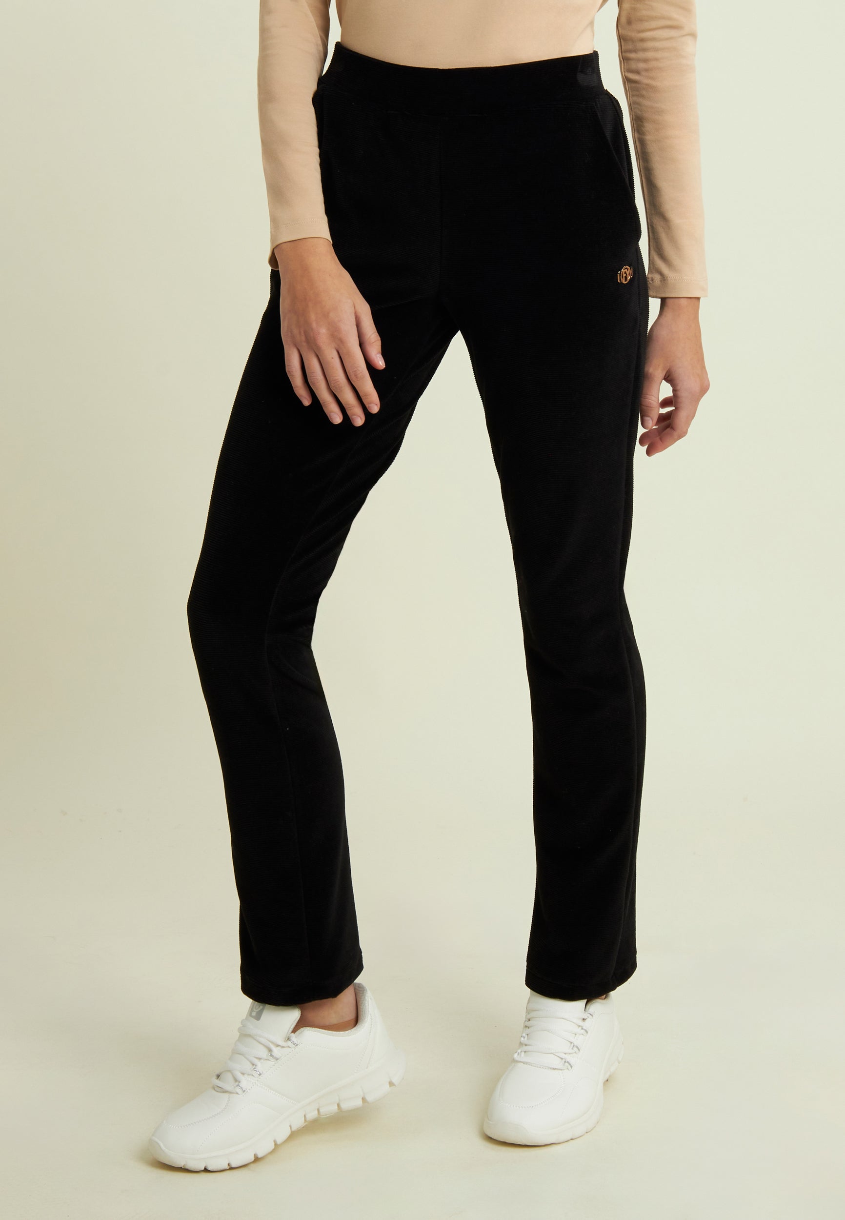 freddy-pantaloni-donna-in-ciniglia-a-gamba-dritta image 1
