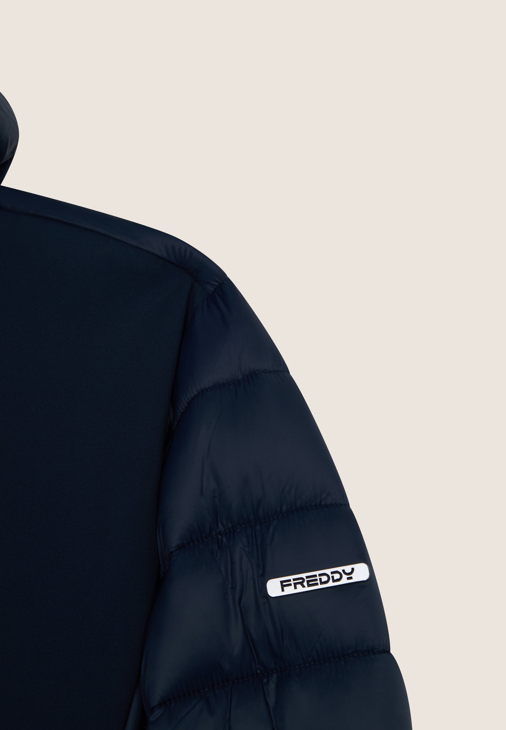 freddy-piumino-trapuntato-uomo-con-fronte-softshell-zip-e-cappuccio image 3