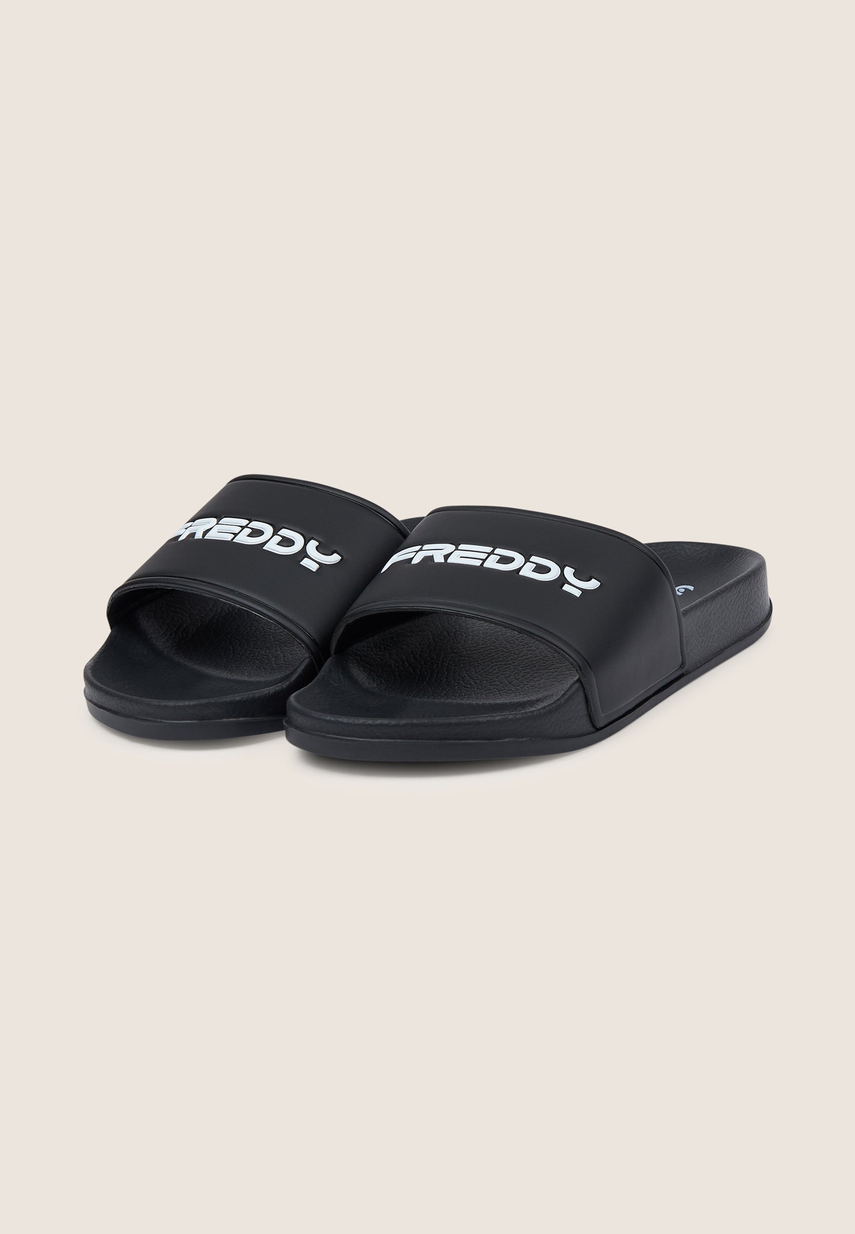 freddy-ciabatte-slider-uomo-con-loghi-a-contrasto-e-pianta-sagomata image 5