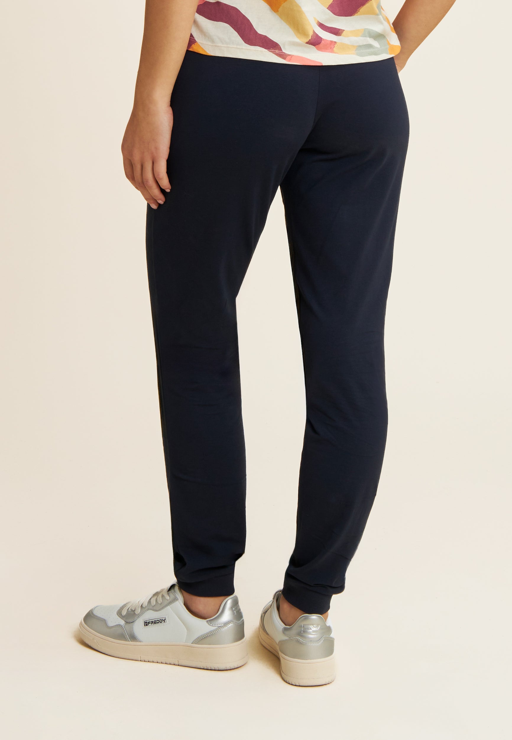 freddy-pantaloni-in-jersey-heavy-jersey-stretch-con-fondo-a-polsino-in-costina-w image 3