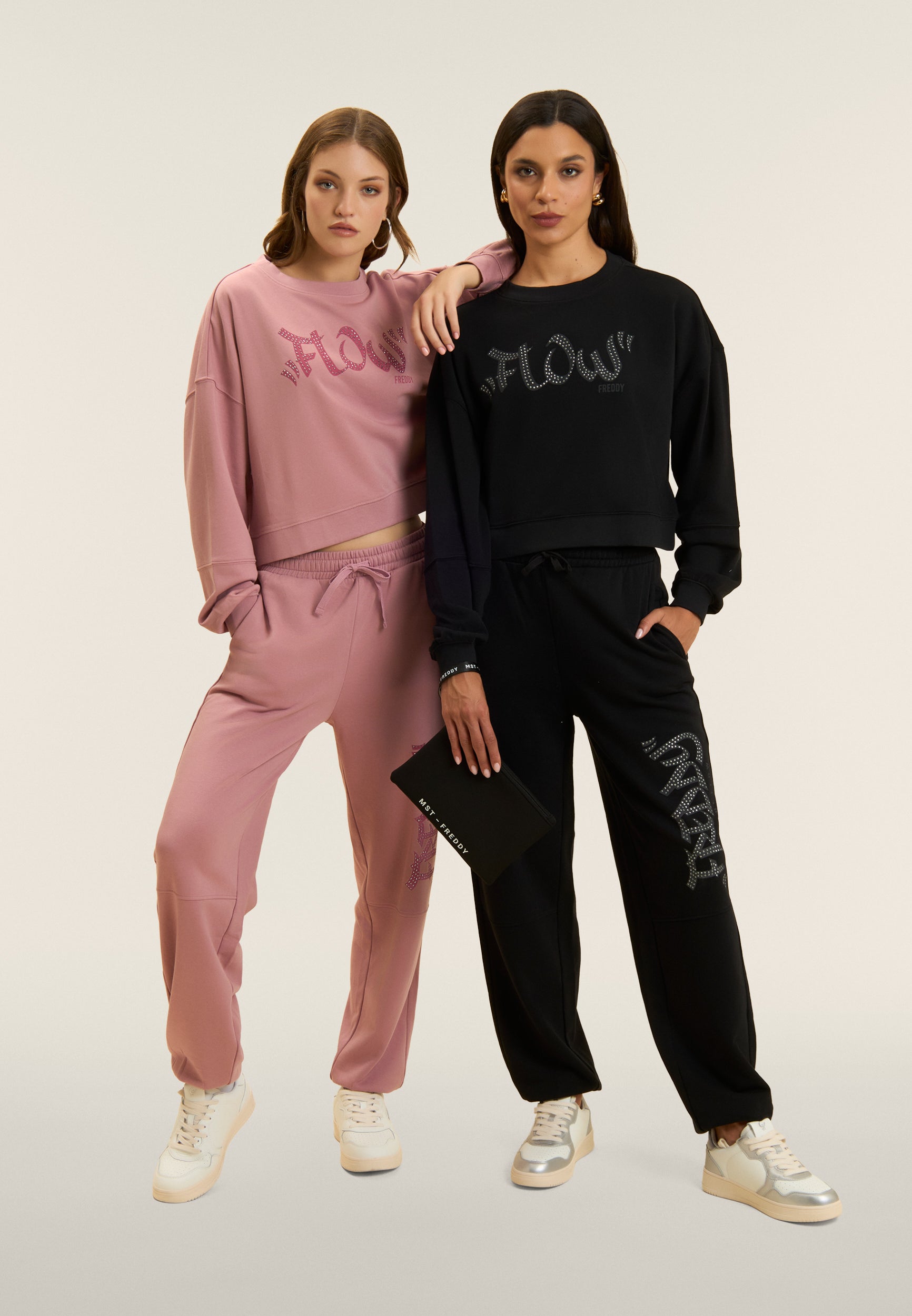 freddy-wr-up-pantaloni-sportivi-oversize-balloon-french-terry-con-grafica image 5