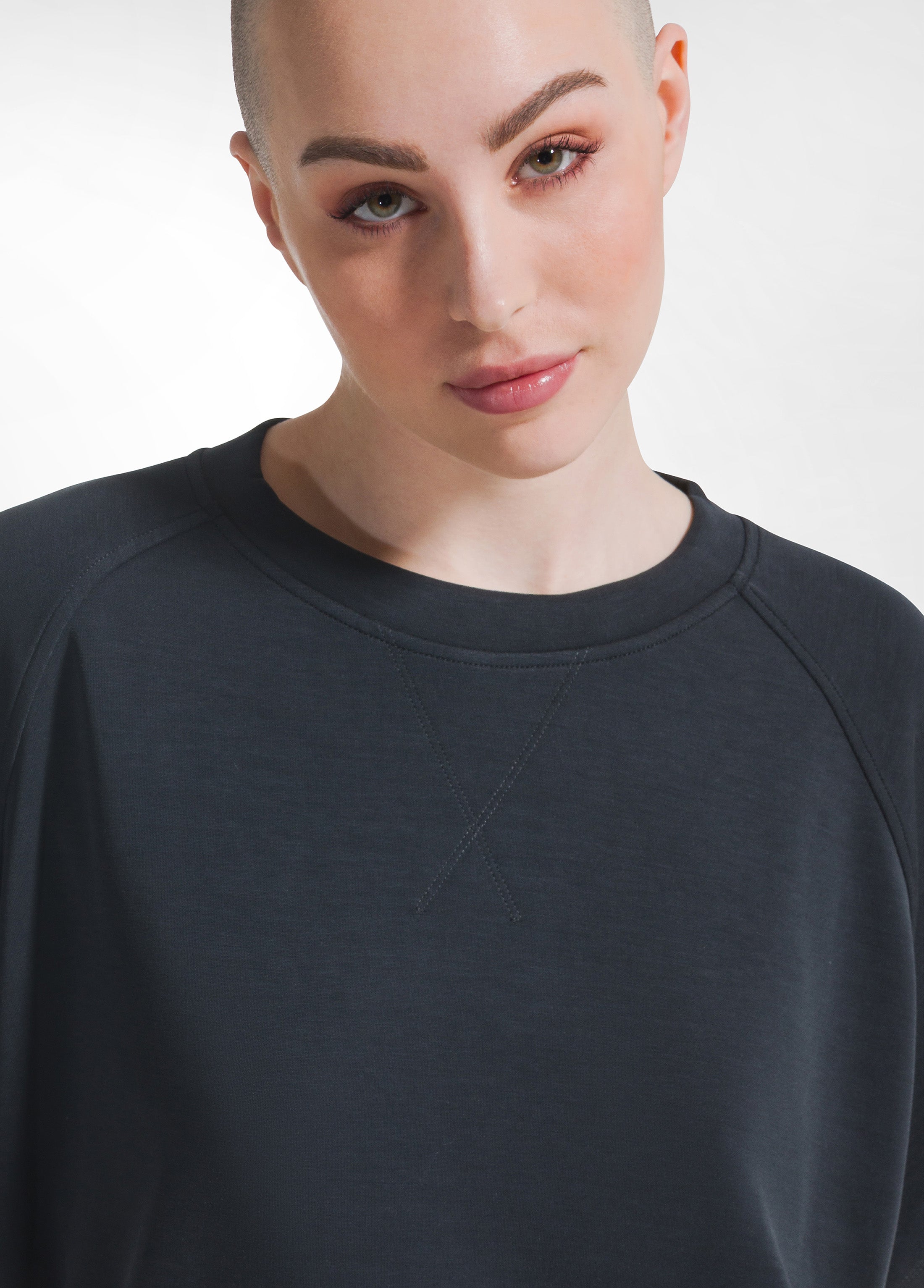 deha-felpa-soft-touch-mezza-manica-nero image 3