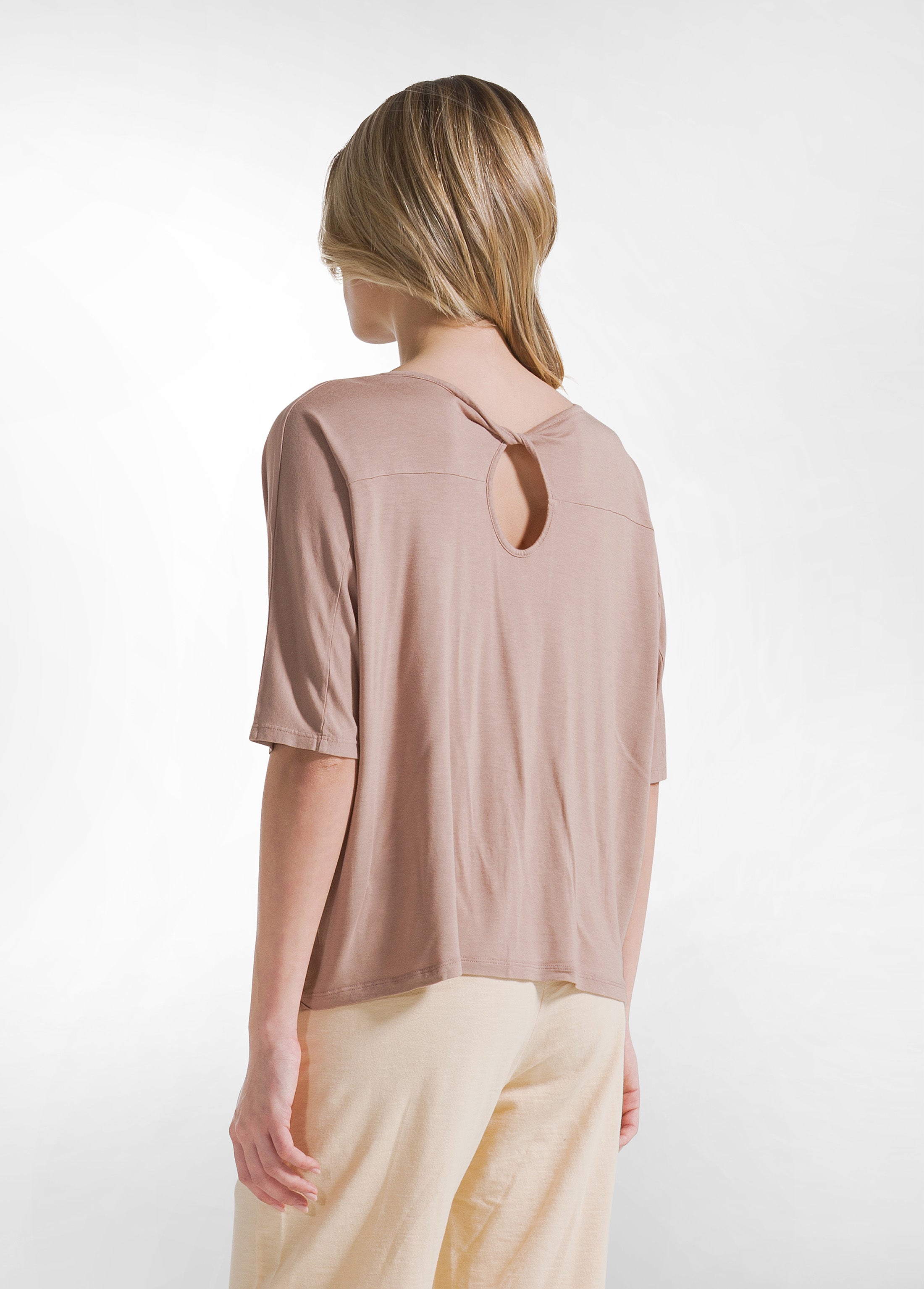 deha-t-shirt-fluida-in-viscosa-marrone image 2