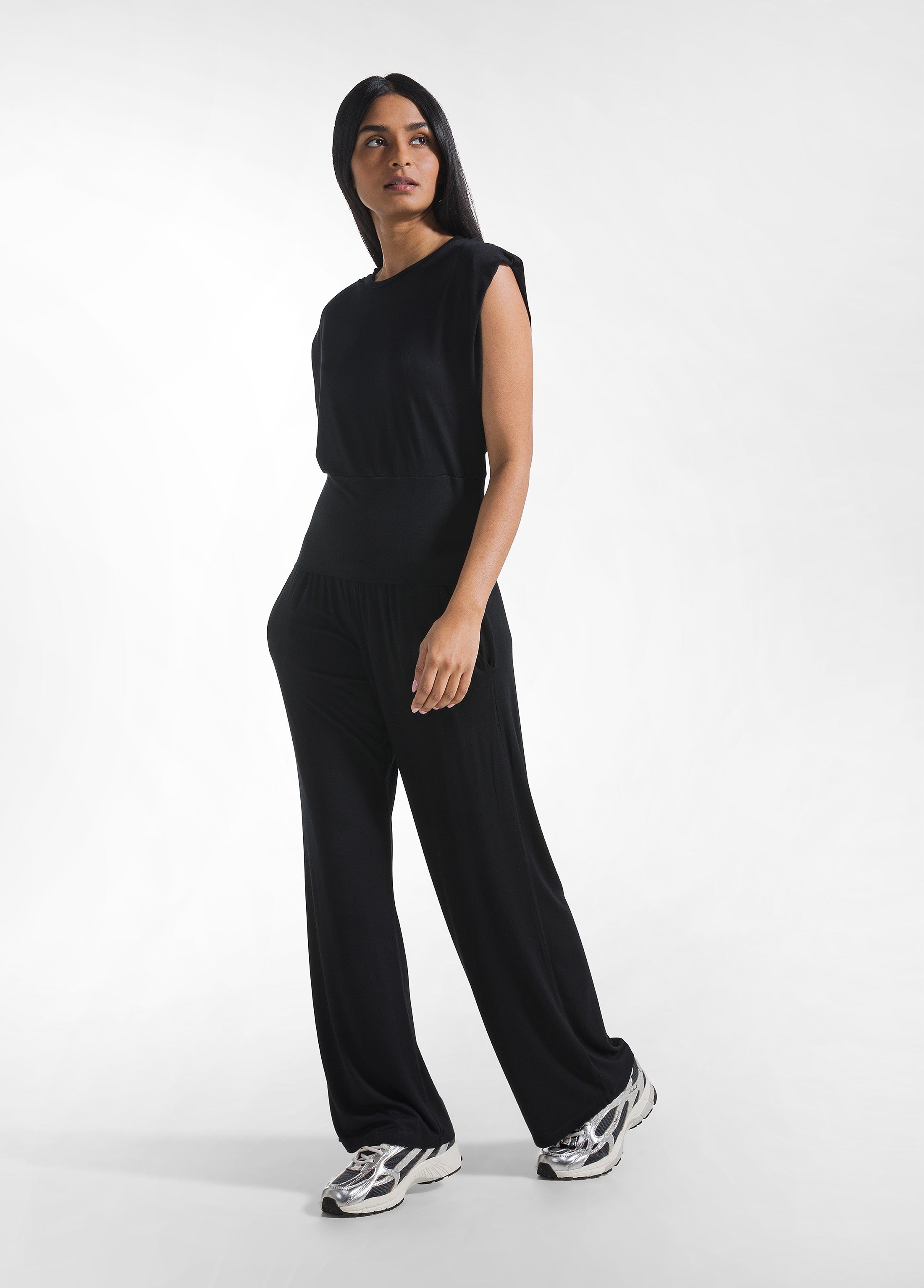 deha-pantalone-dritto-in-viscosa-stretch-nero-ecovero image 1