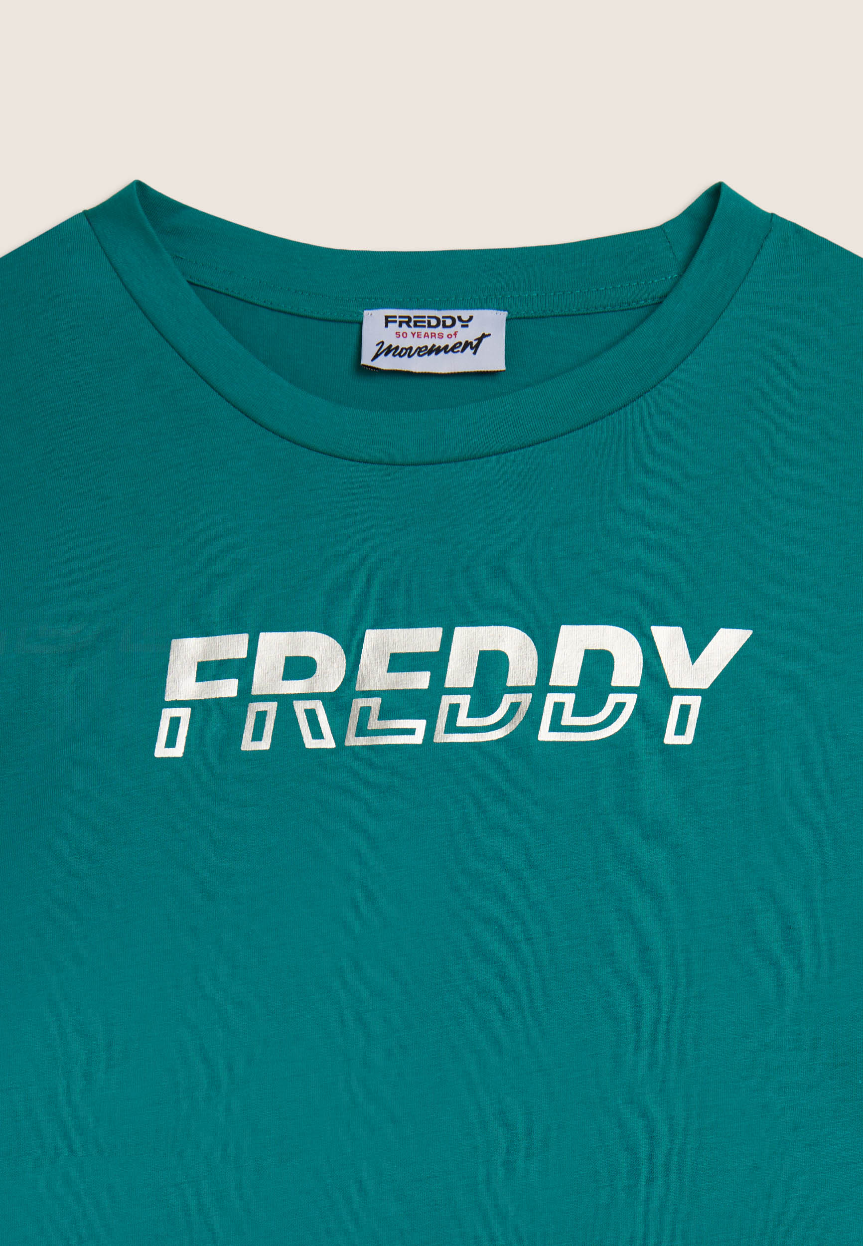 freddy-t-shirt-cropped-con-inserto-a-contrasto-e-logo-perlato image 6