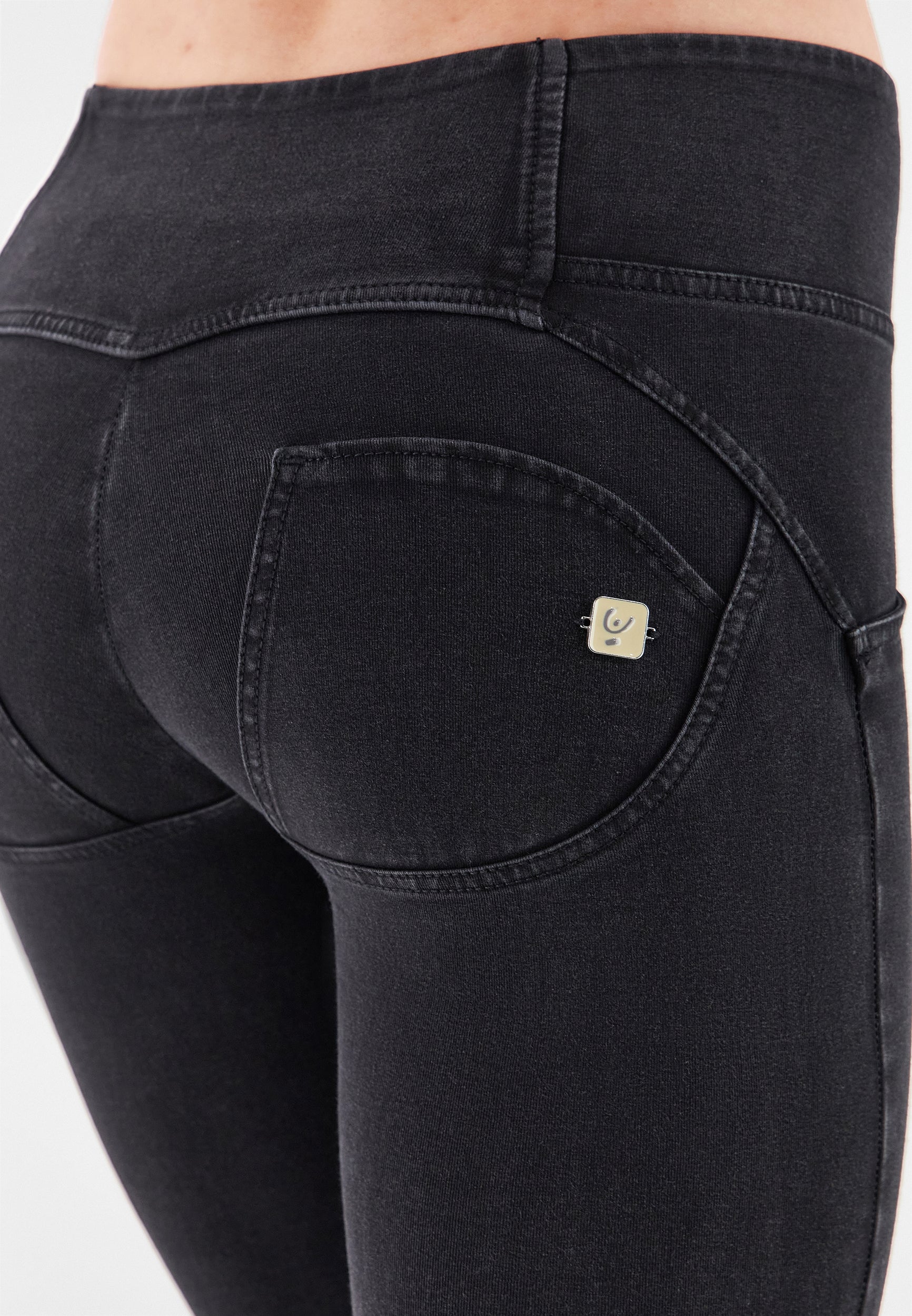 freddy-wr-up-jeggings-push-up-skinny-vita-media-in-cotone-organico image 3