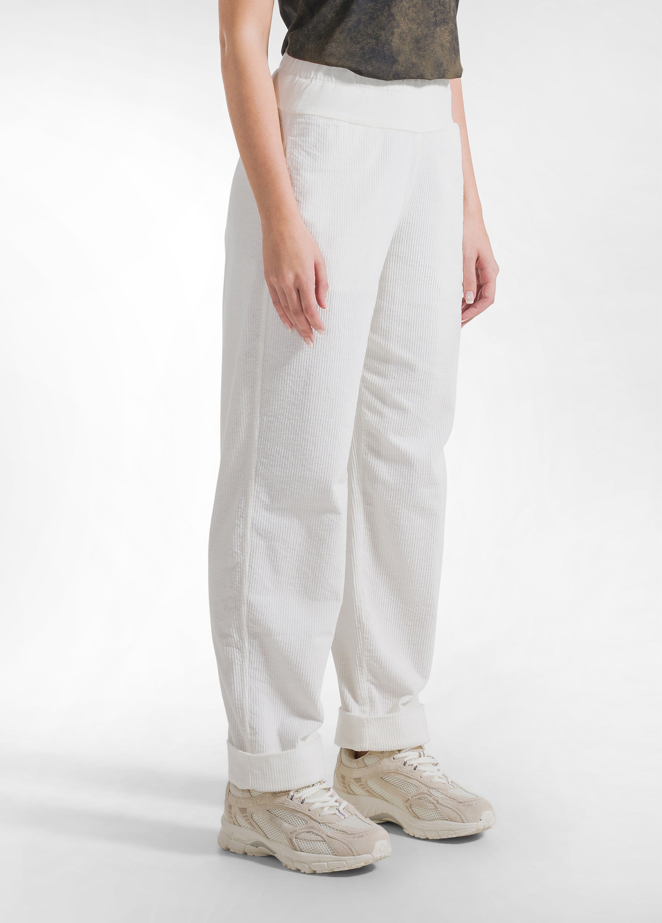 deha-pantaloni-in-velluto-stretch-bianco-donna-comfort-99-cotone image 2