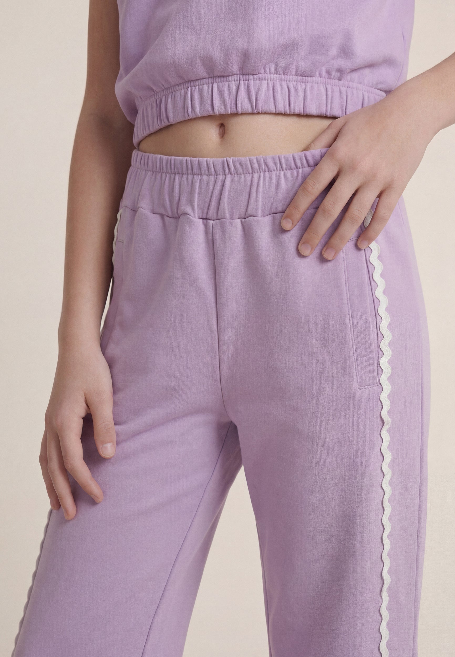 freddy-pantaloni-wide-leg-bambina-e-ragazza-in-french-terry-con-nastro-decorativ image 4
