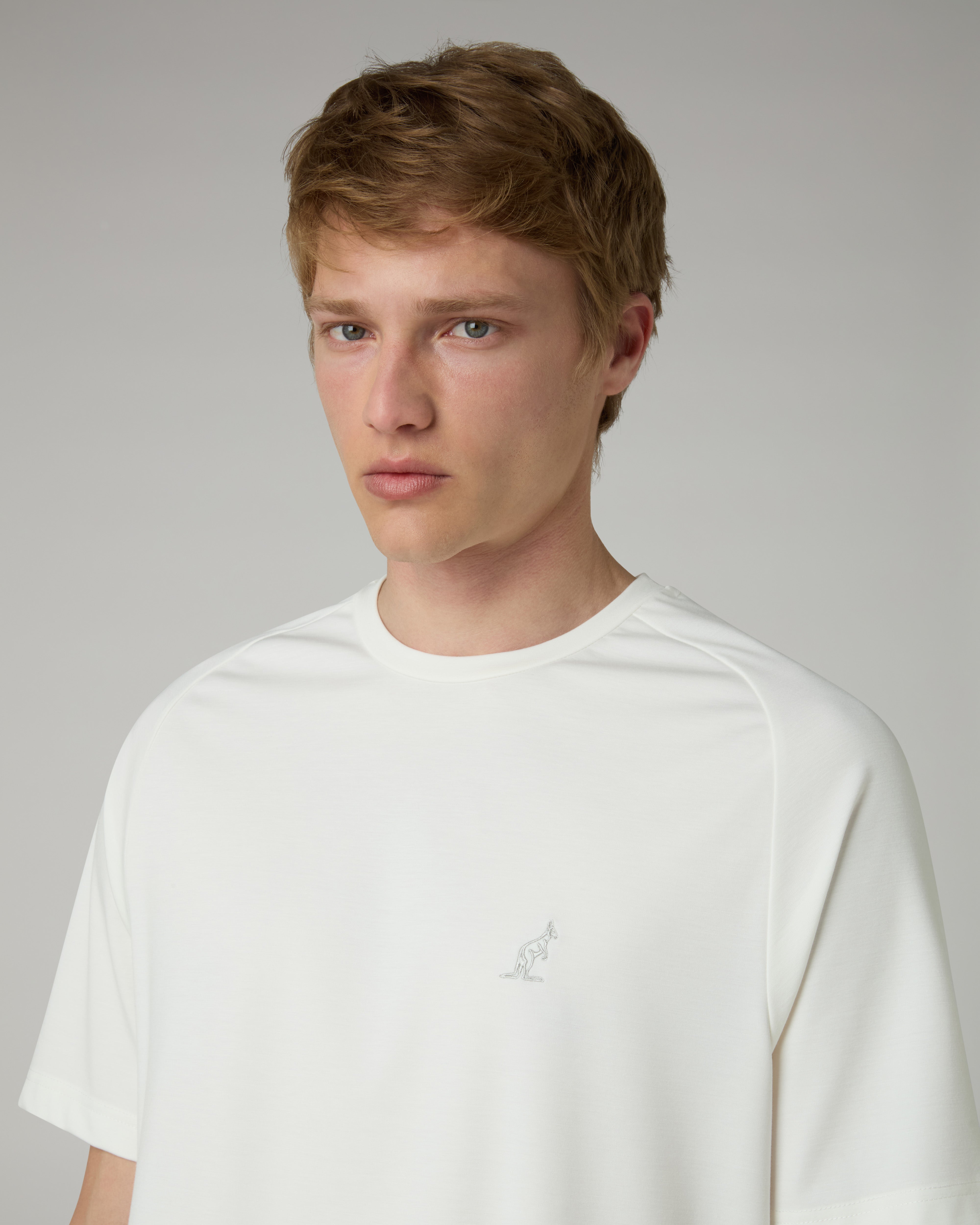 australian-poison-t-shirt-flow-latte-t-shirt-regular-fit image 4