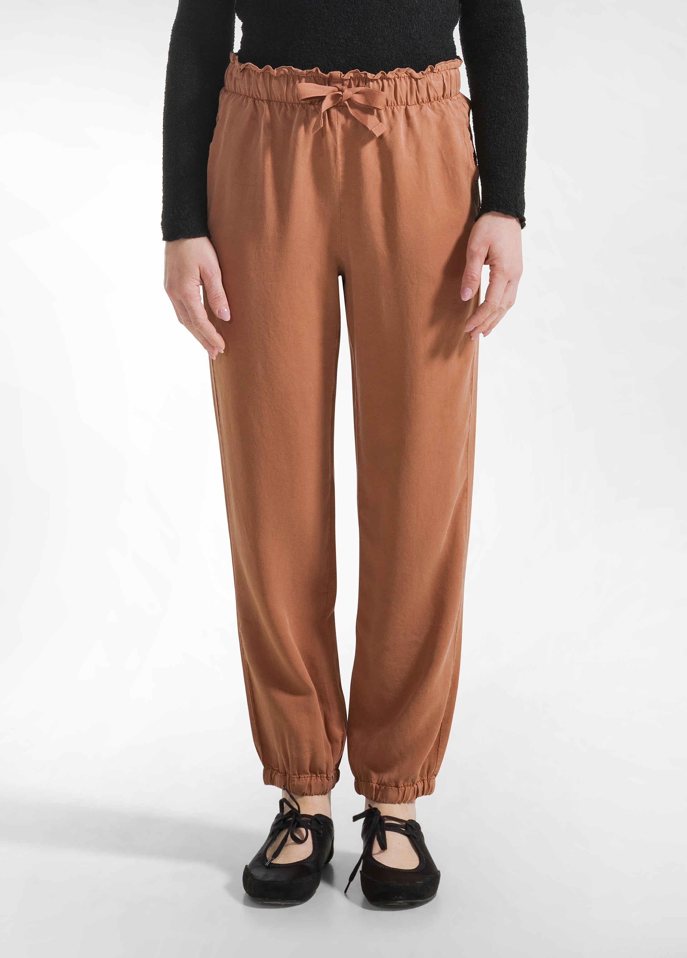 deha-pantalone-jogger-in-twill-tencel-marrone image 2
