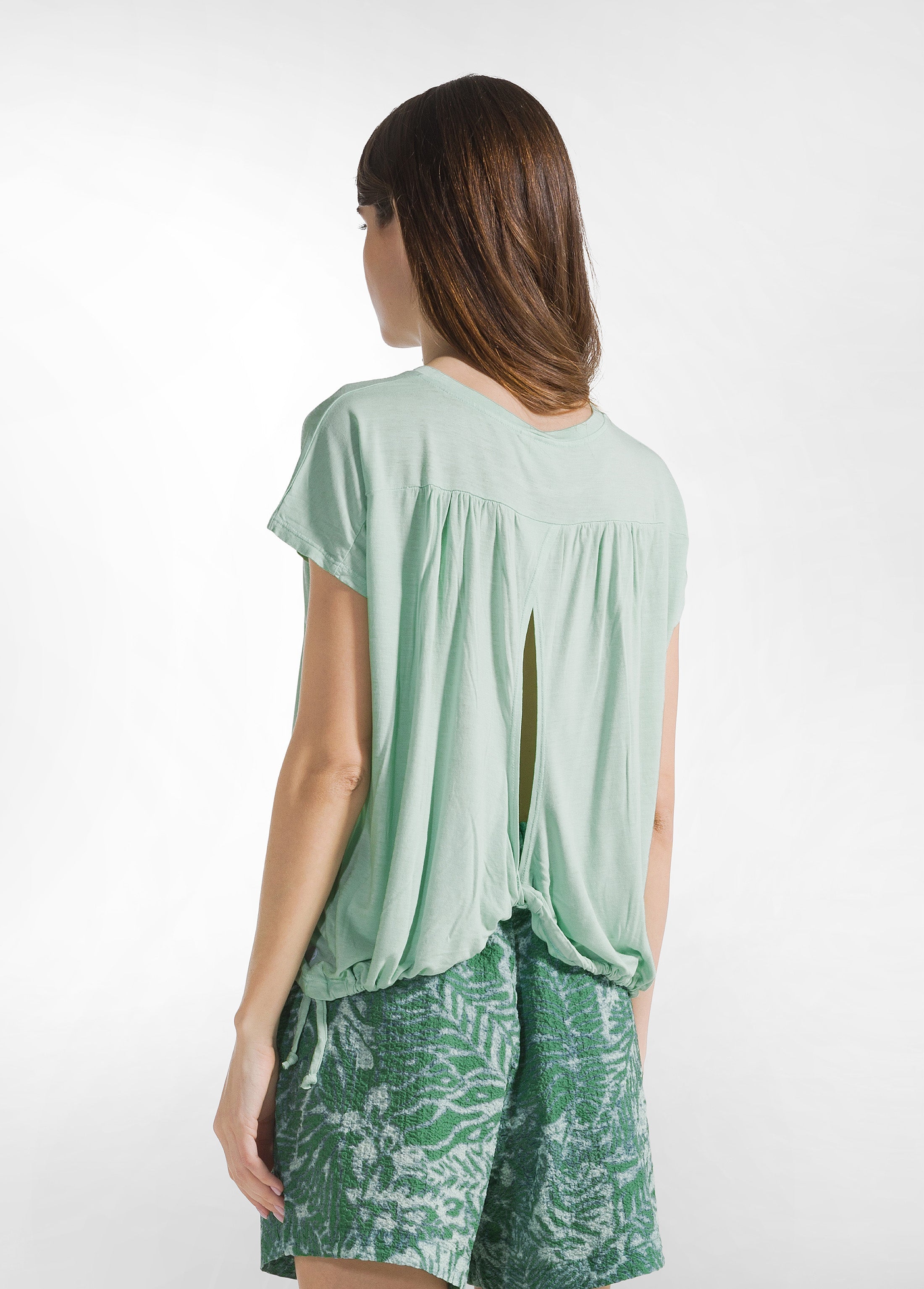 deha-t-shirt-in-viscosa-con-coulisse-verde image 2