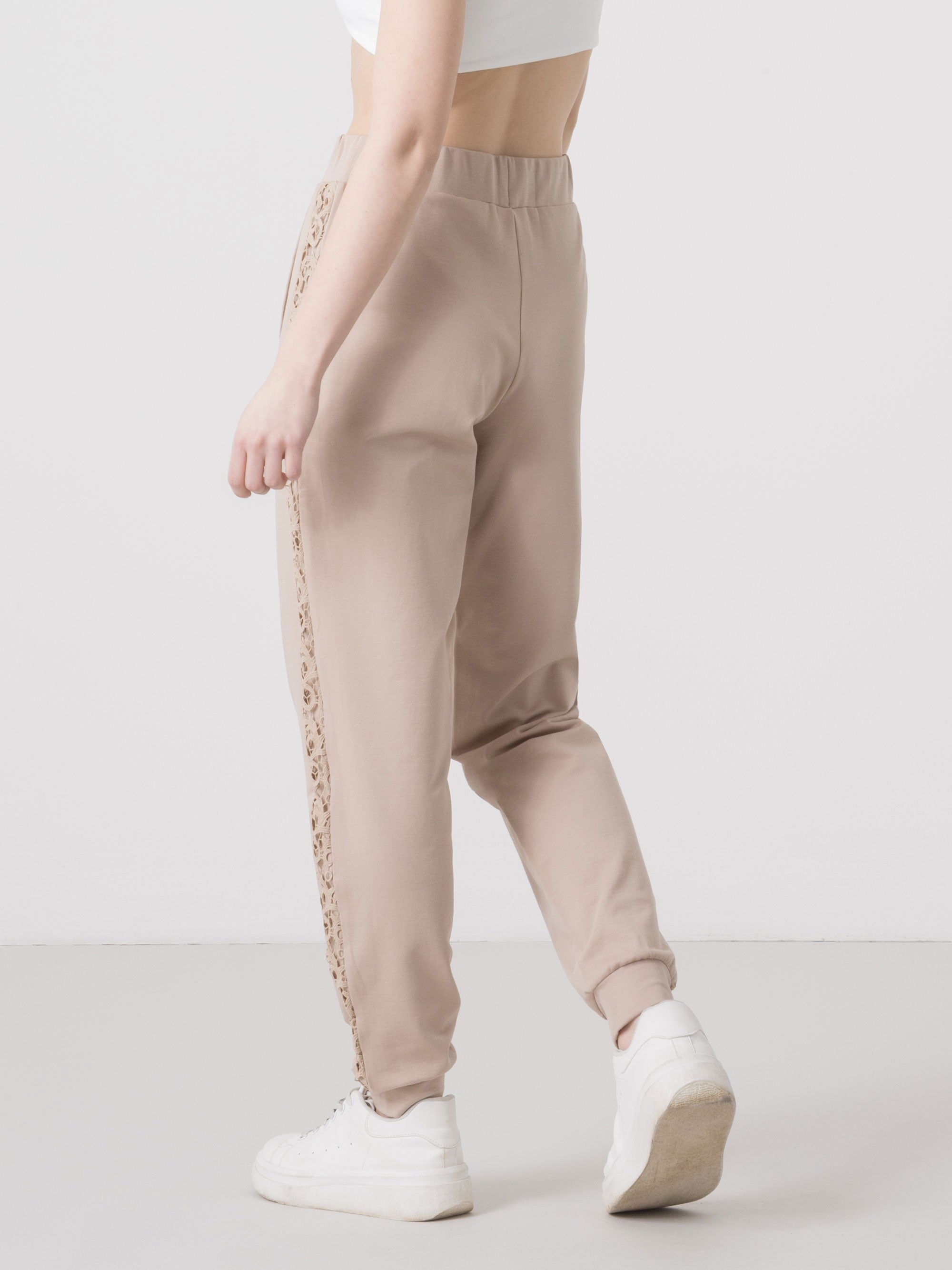 dimensione-danza-pantalone-felpa-stretch-con-inserti-macram-jogger-donna image 2