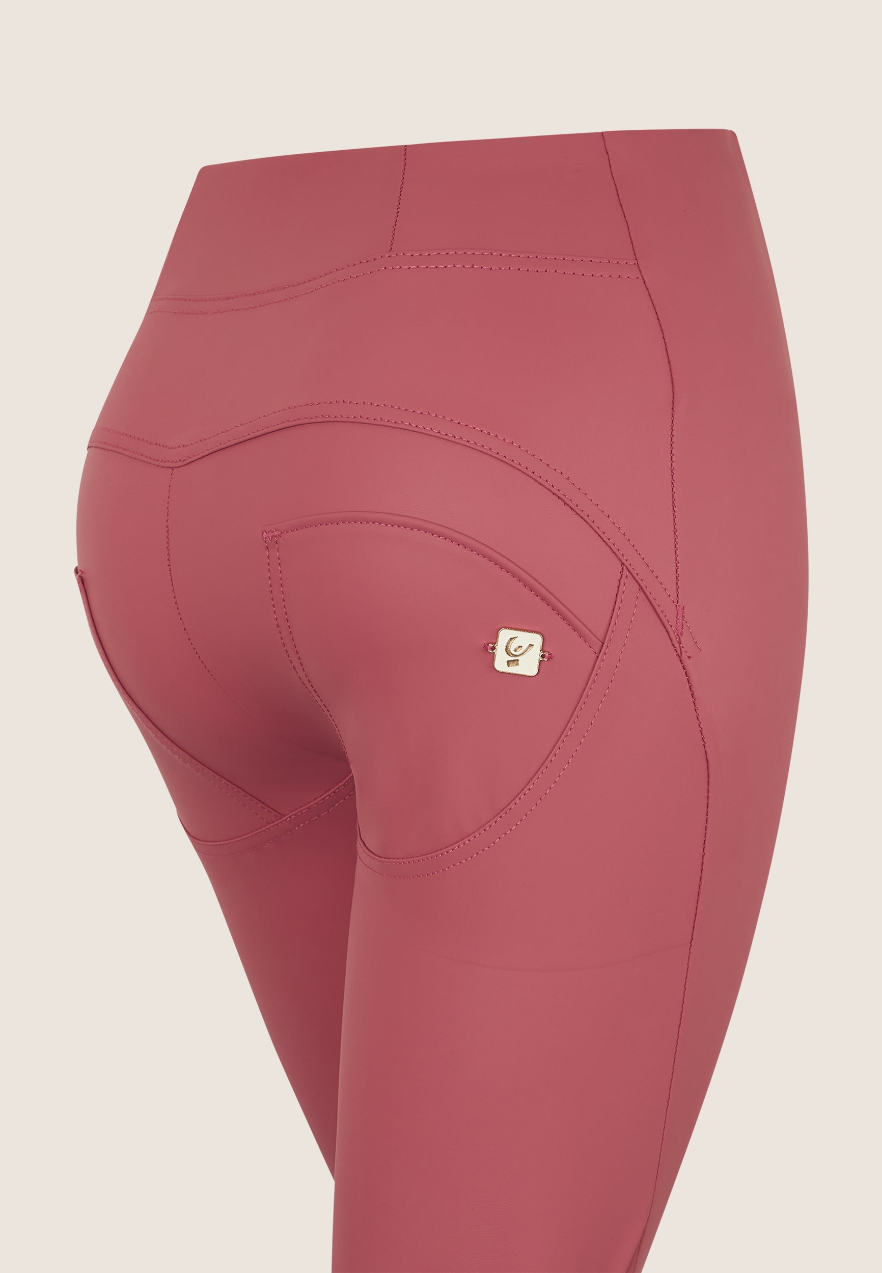 freddy-pantaloni-wr-up-similpelle-vita-alta-fasce-incrociate image 3