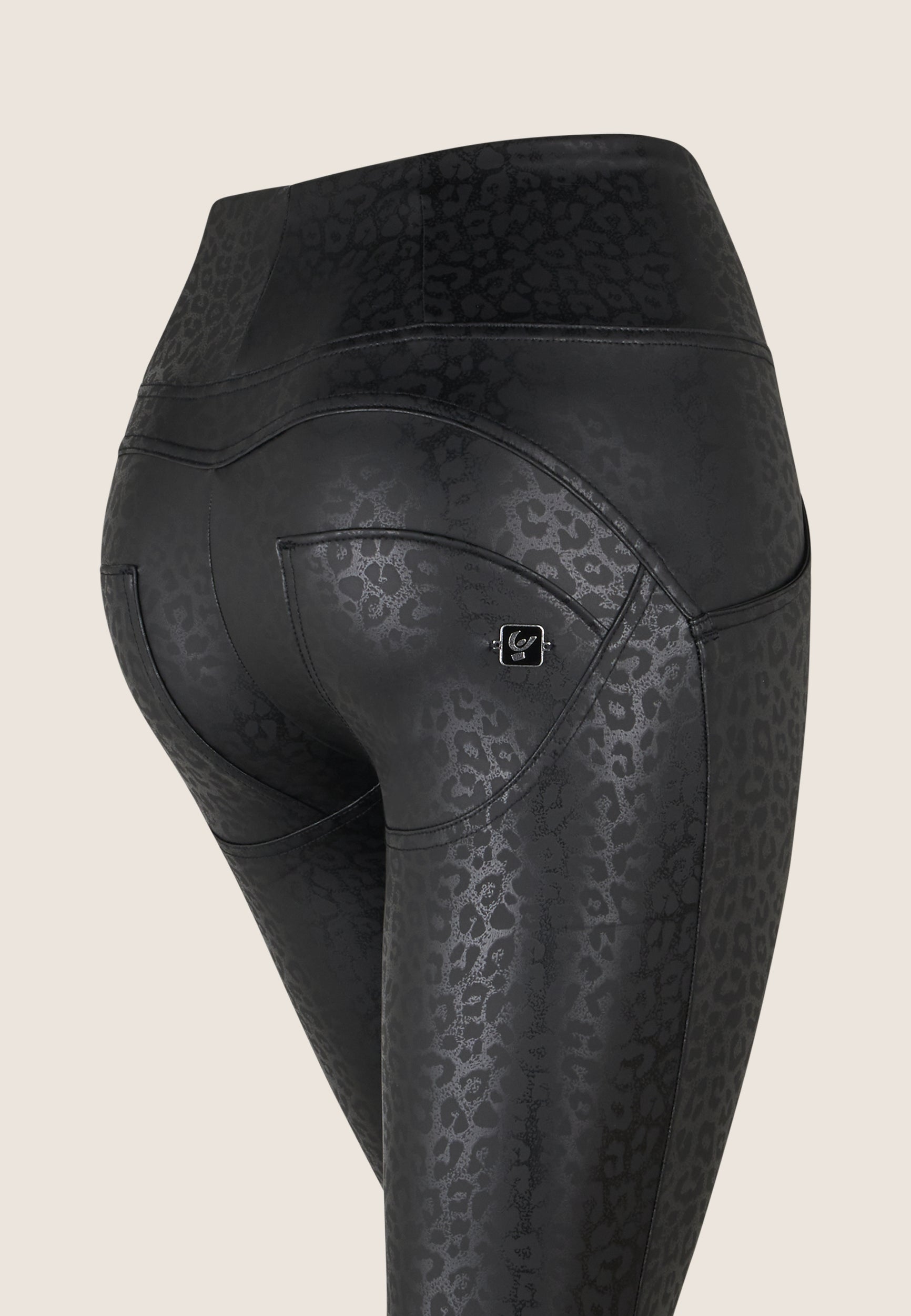 freddy-pantaloni-wr-up-donna-vita-alta-superskinny-similpelle-leopardati image 3