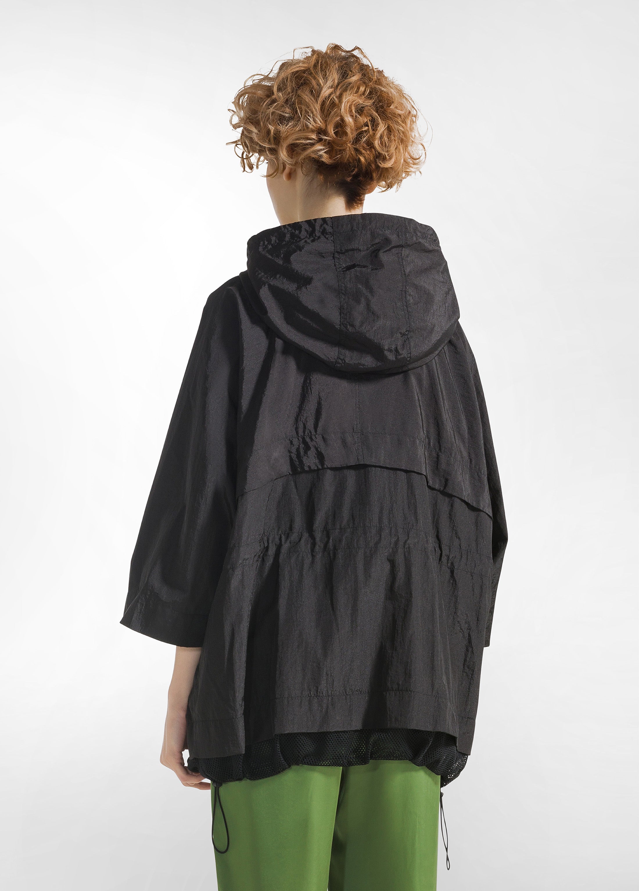 deha-c22031-giubbino-over-in-nylon-nero image 2