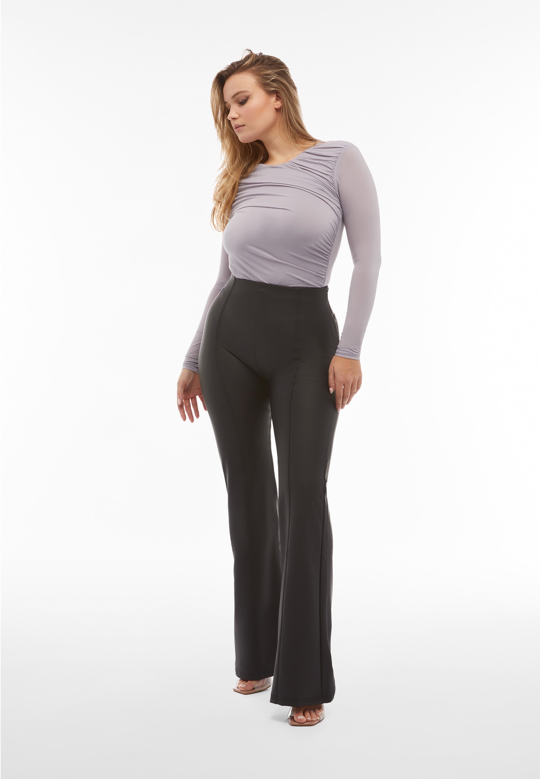 freddy-pantaloni-push-up-wr-up-super-flare-vita-alta-in-similpelle image 2