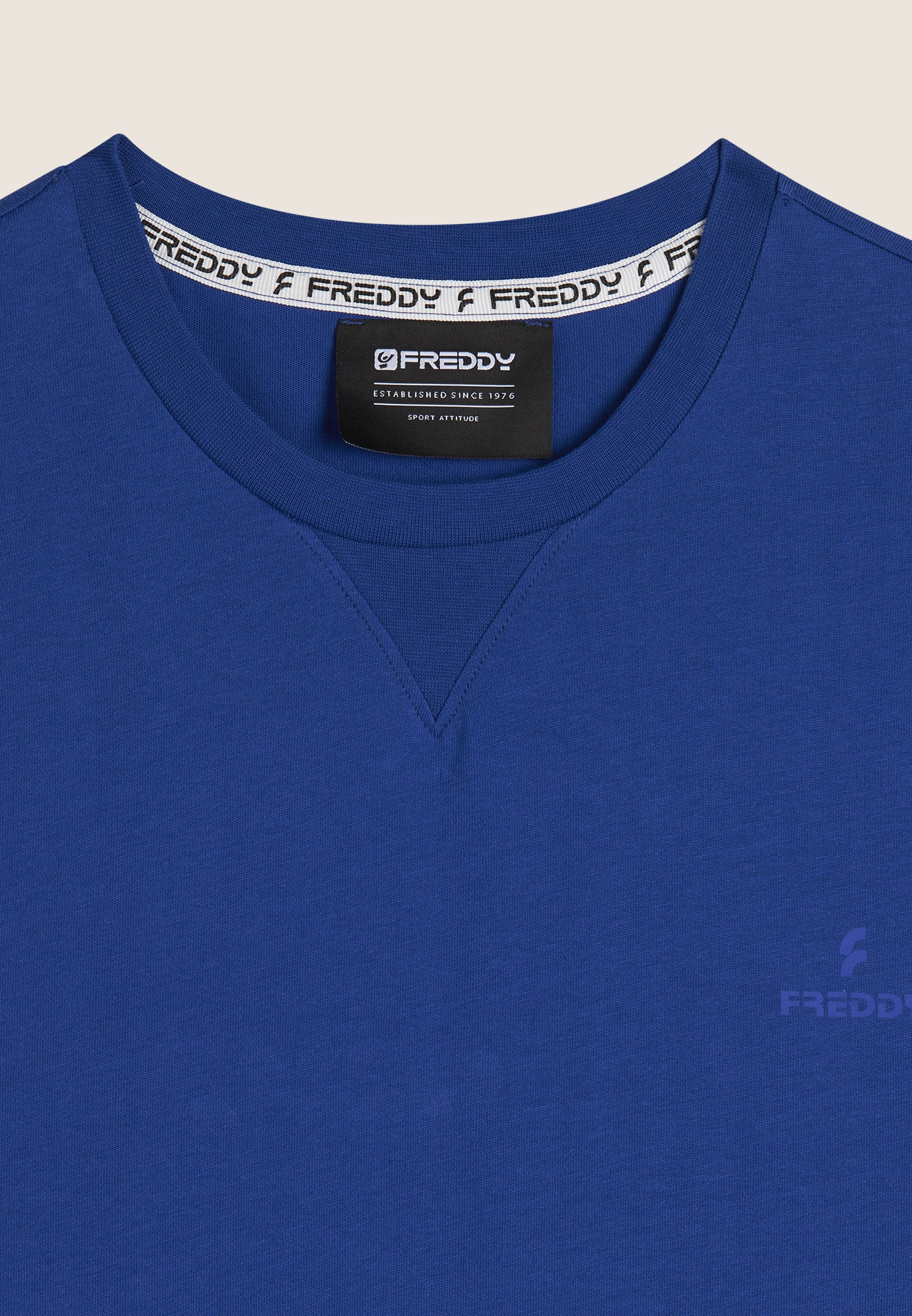 freddy-t-shirt-regular-girocollo-cotone-con-logo-tono-su-tono image 7