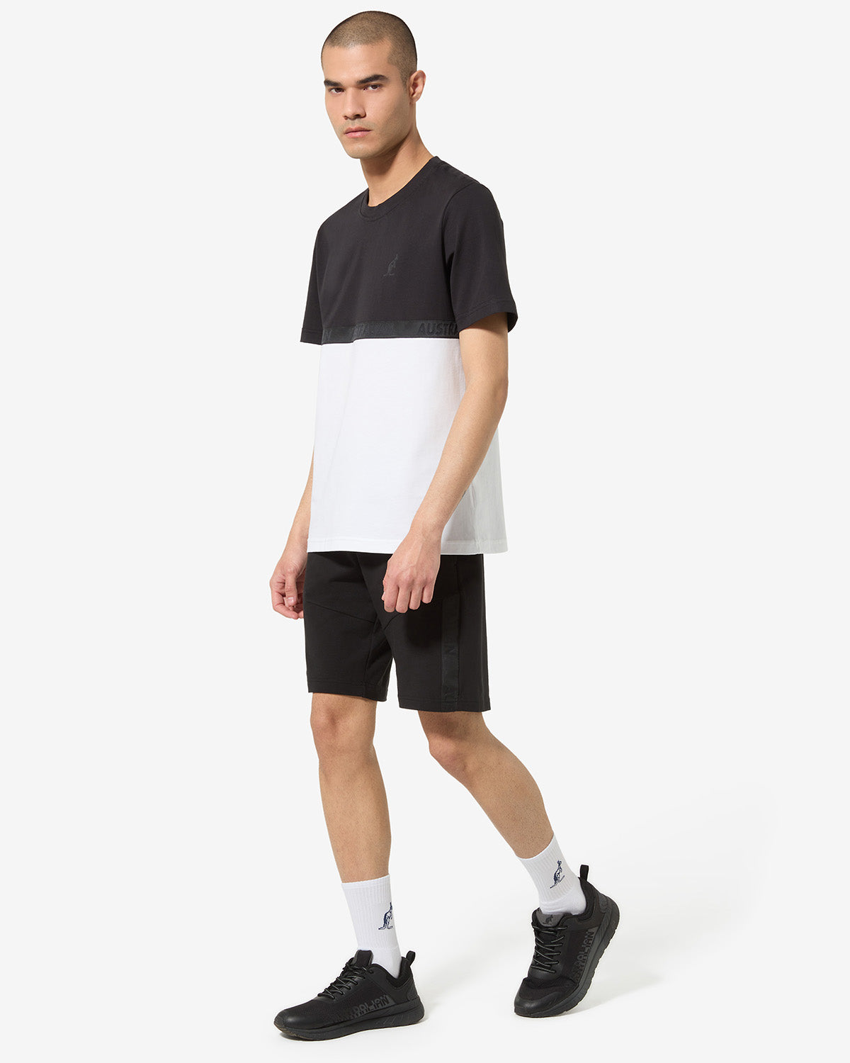 australian-color-block-t-shirt-maglia-cotone-nera-con-inserto image 2