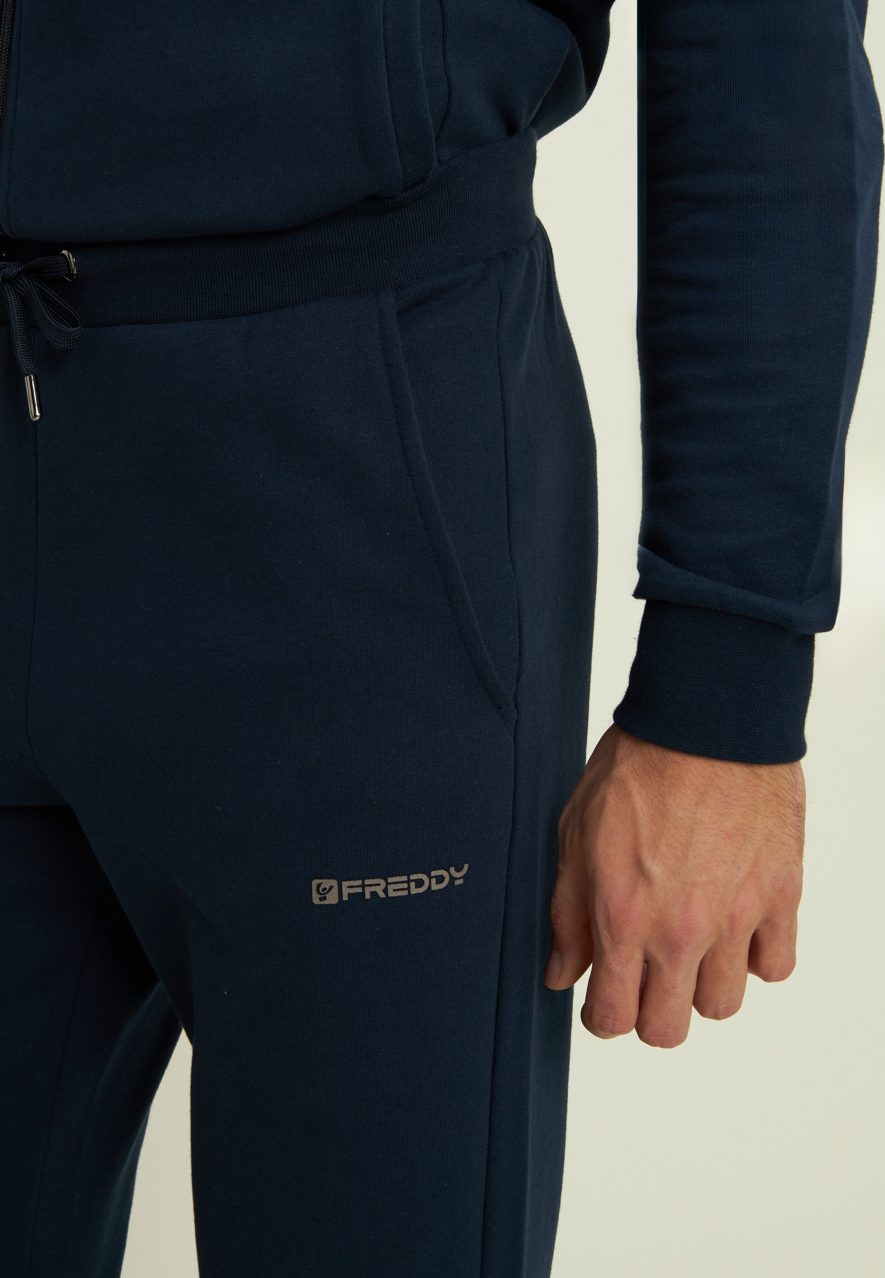 freddy-pantaloni-uomo-regular-felpa-cotone-con-polsino image 4
