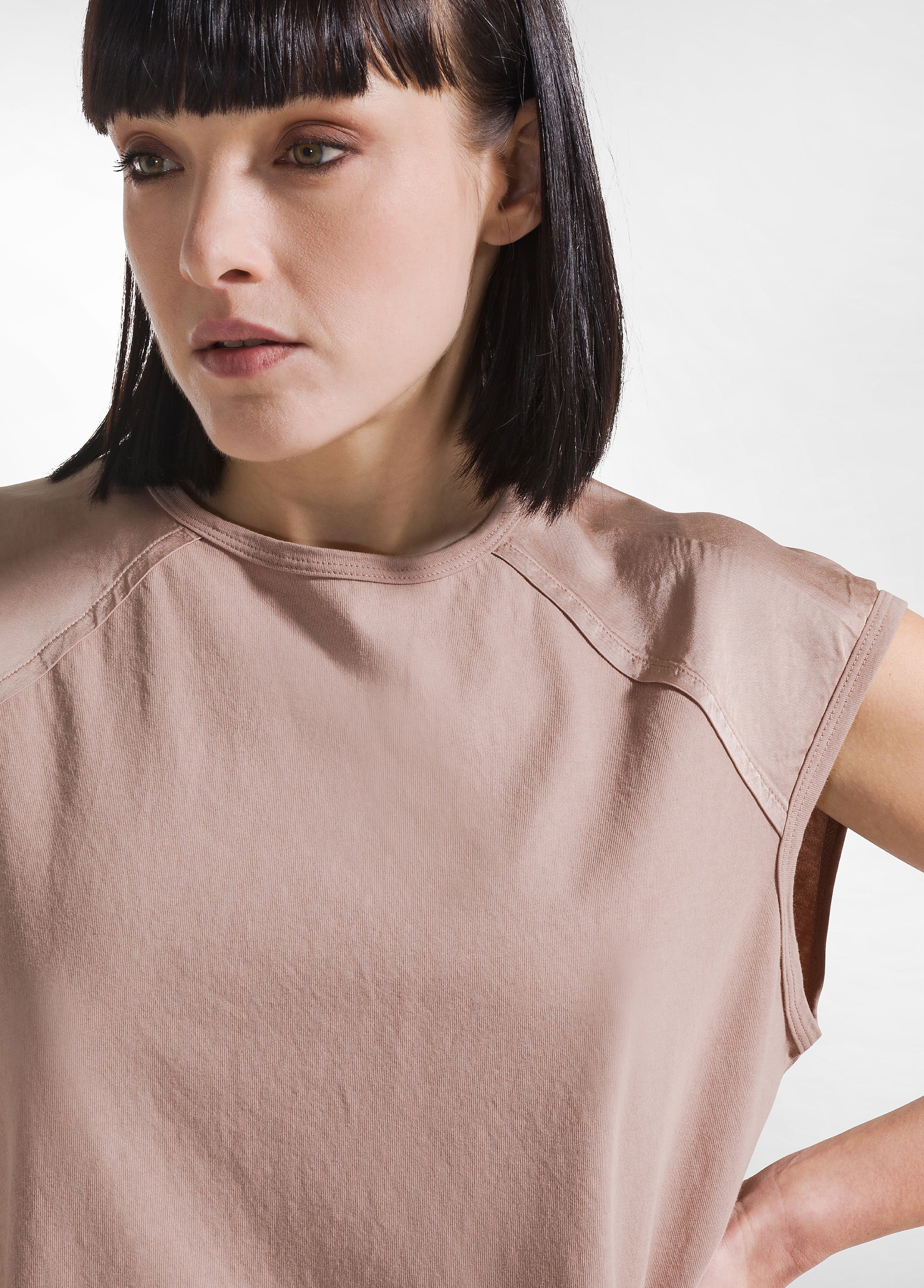 deha-top-con-maniche-in-satin-e-corpo-in-jersey-marrone image 3