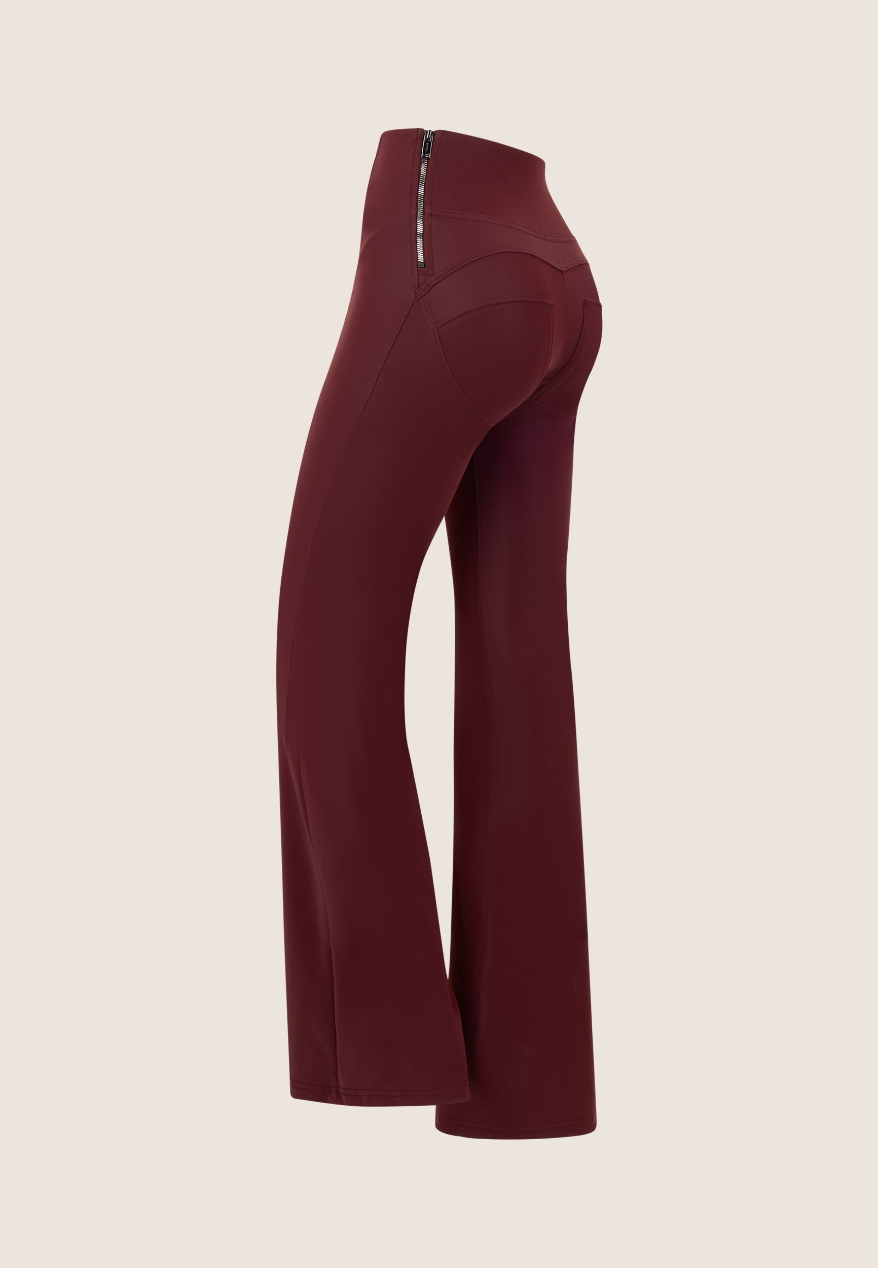 freddy-wr-up-pantaloni-super-flare-in-similpelle-lucida-effetto-wet image 6