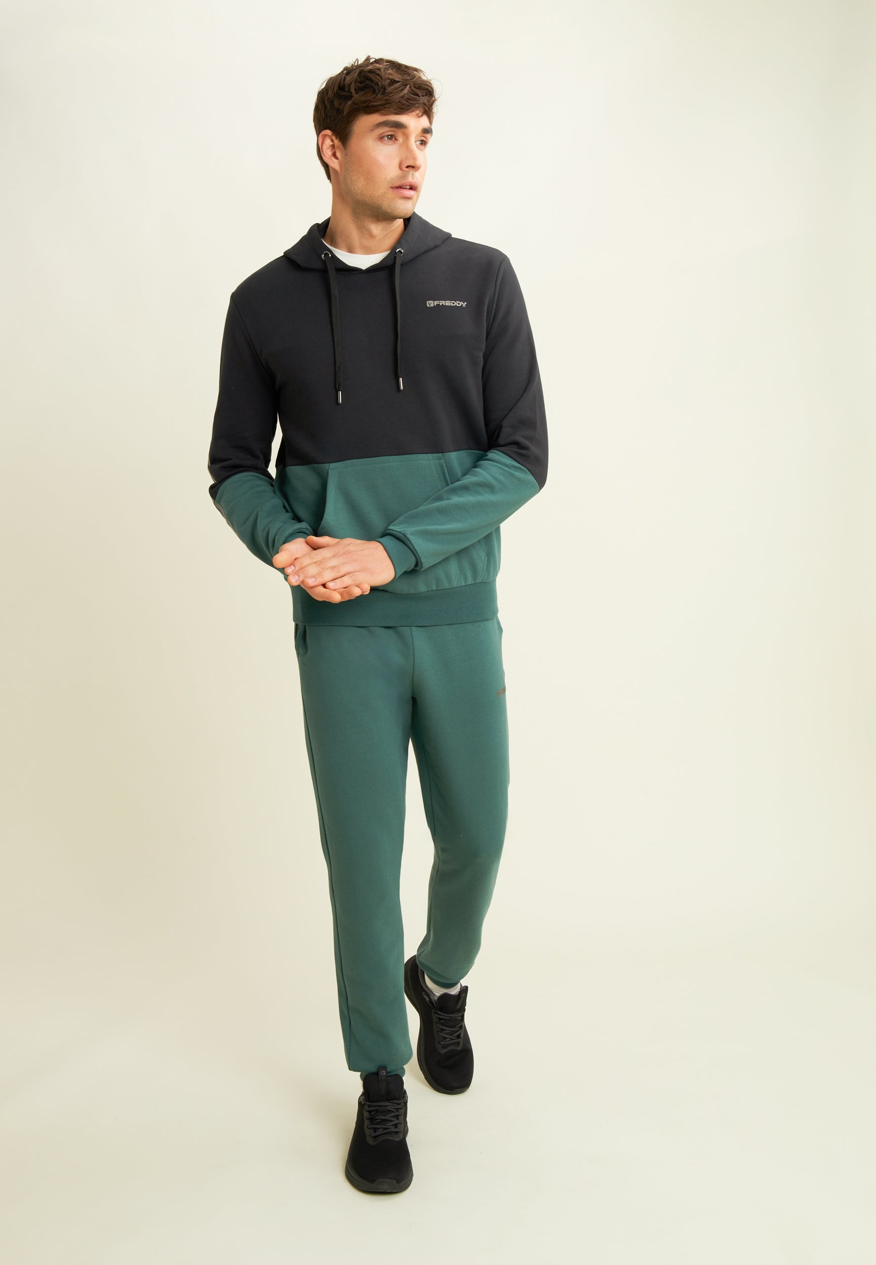 freddy-t-shirt-uomo-colour-block-con-stampa-spalla image 2