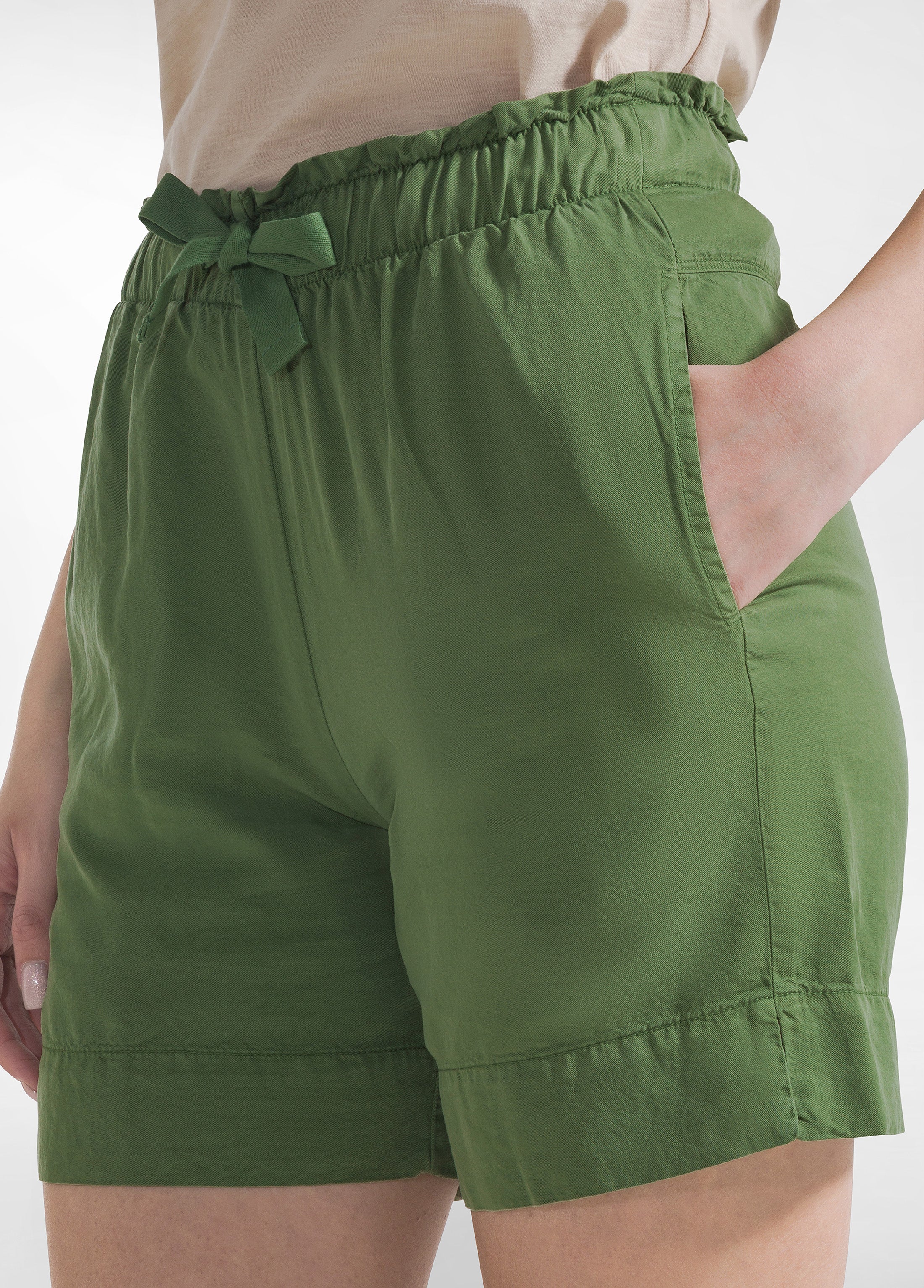 deha-shorts-in-twill-tencel-lyocell-verde-donna image 4