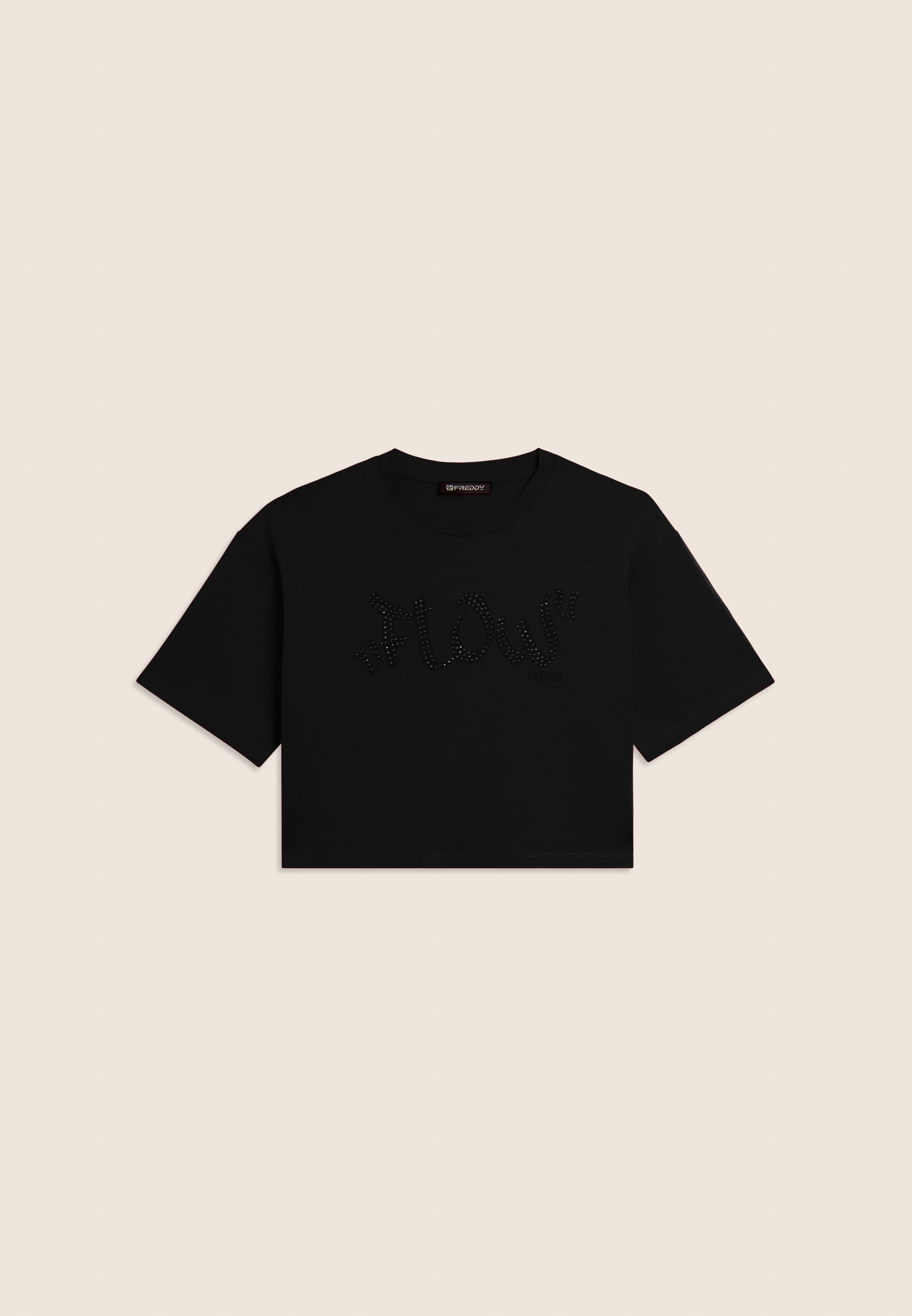 freddy-t-shirt-cropped-donna-con-grafica-flow-e-borchie image 8