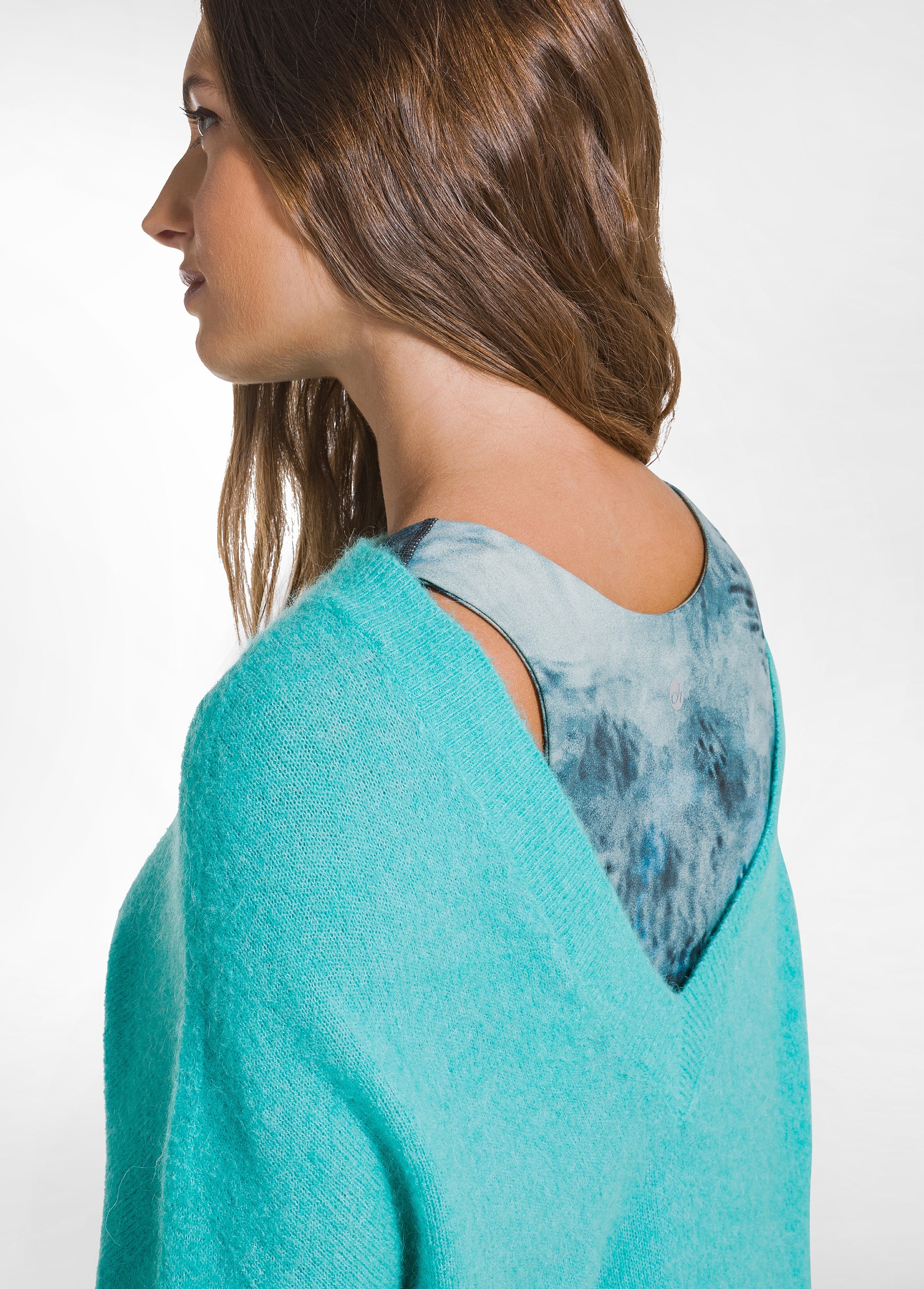 deha-d52724-maglione-lungo-alpaca-scollo-a-v-verde image 3