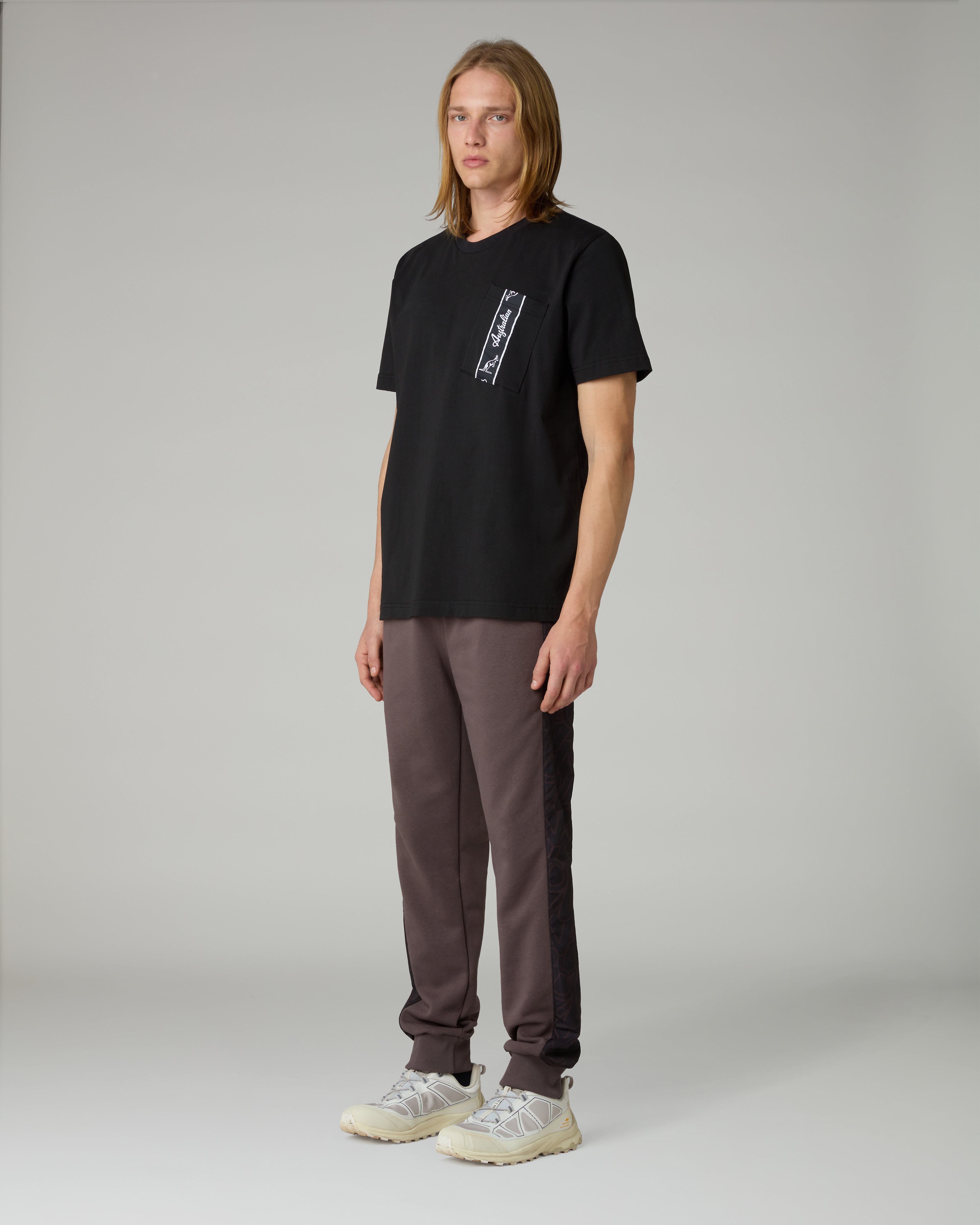 australian-pocket-t-shirt-t-shirt-cotone-nera-con-tasca image 2