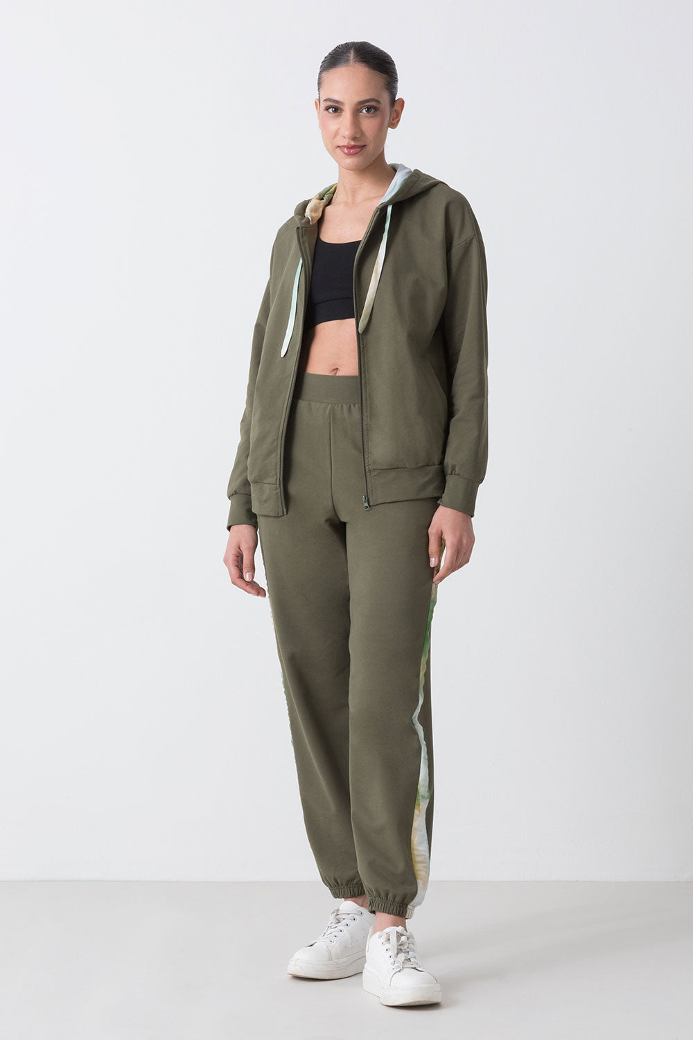 city-pantalone-dimensione-danza-con-elastico-al-fondo-e-bande-in-contrasto image 2