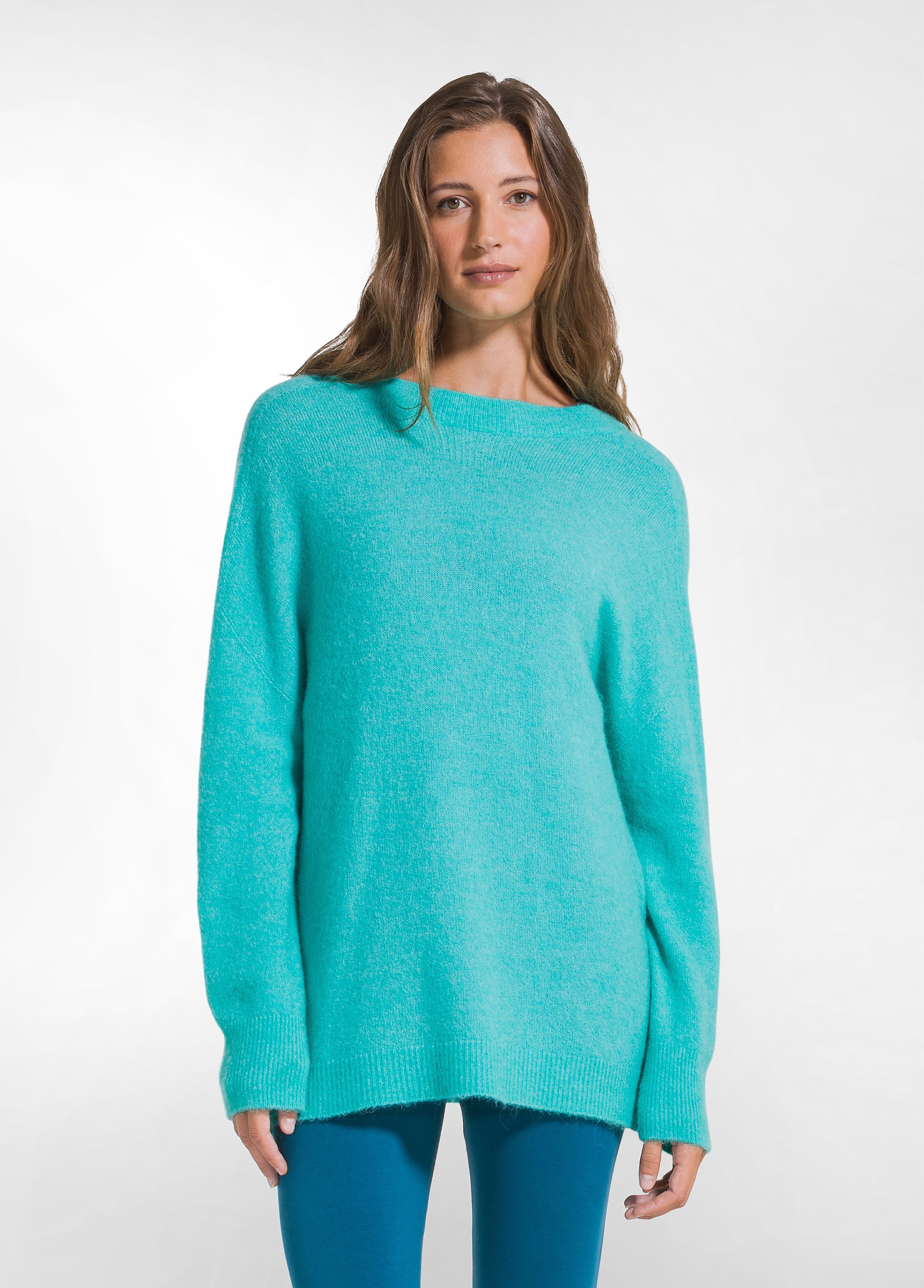 deha-d52724-maglione-lungo-alpaca-scollo-a-v-verde image 1