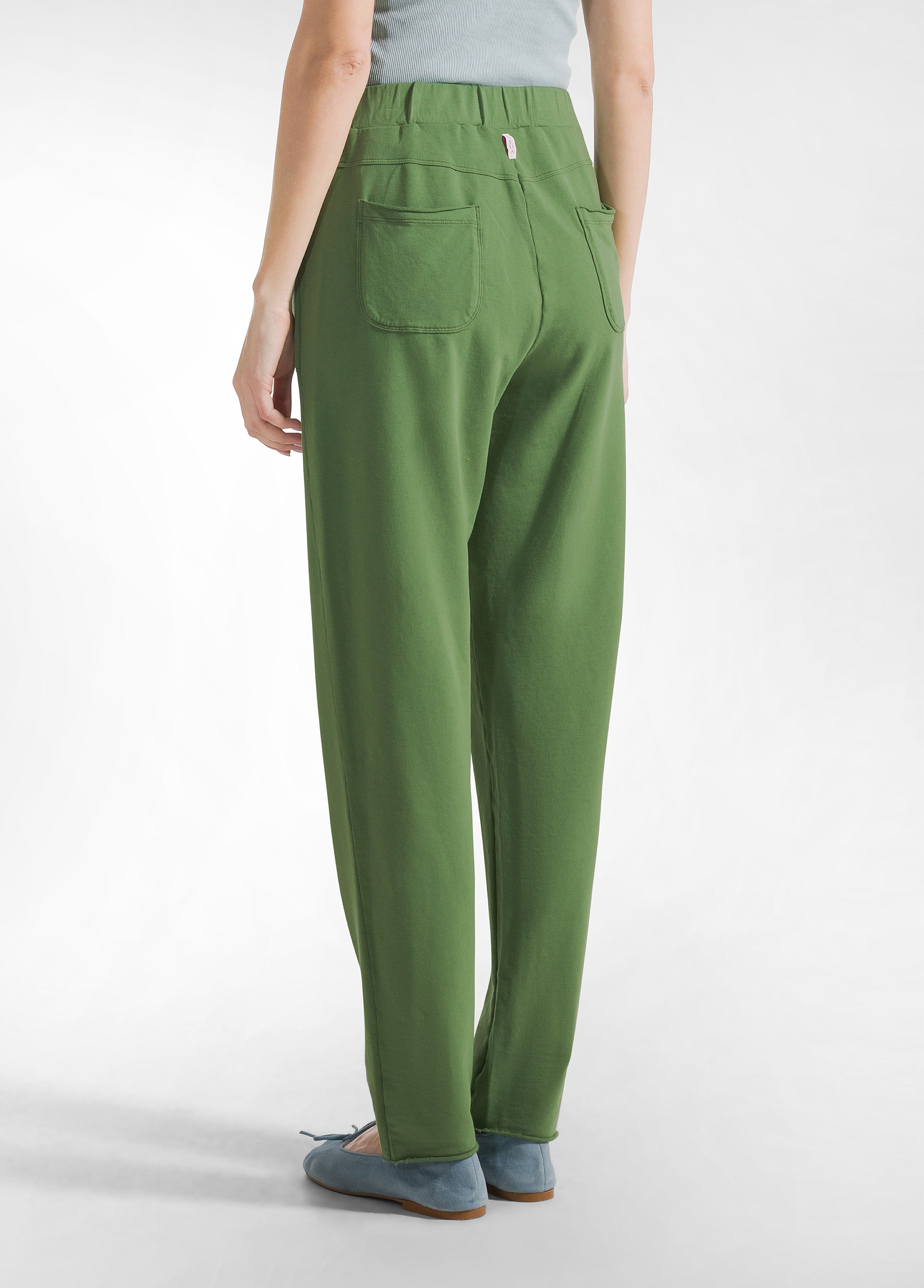deha-pantalone-slim-fit-in-felpa-leggera-verde image 3