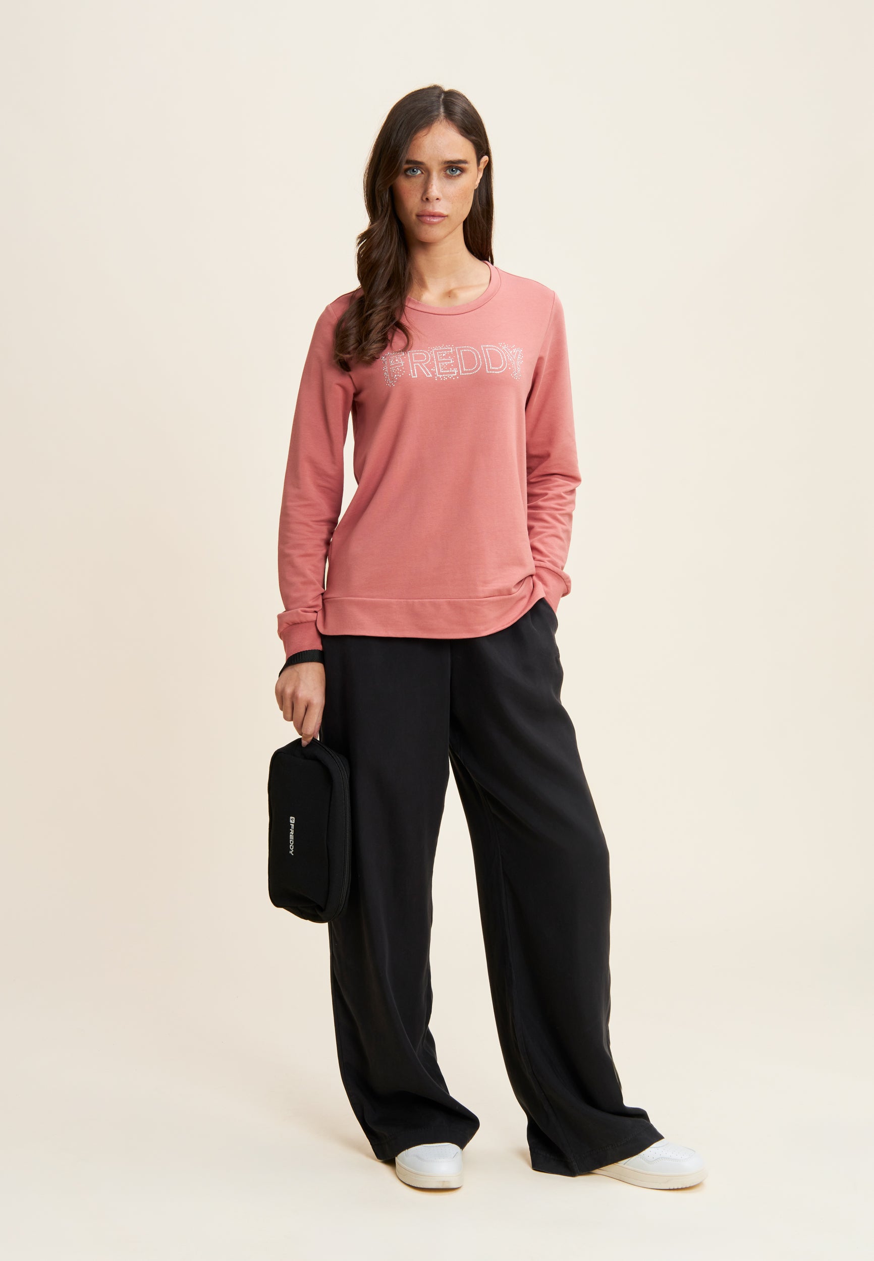 freddy-felpa-girocollo-donna-logo-freddy-in-strass image 2