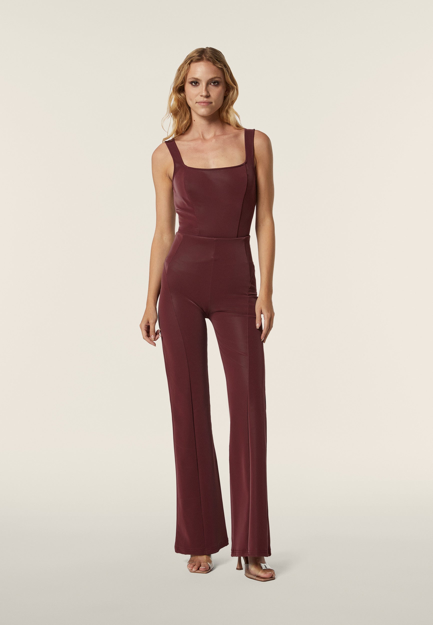 freddy-wr-up-pantaloni-super-flare-in-similpelle-lucida-effetto-wet image 2
