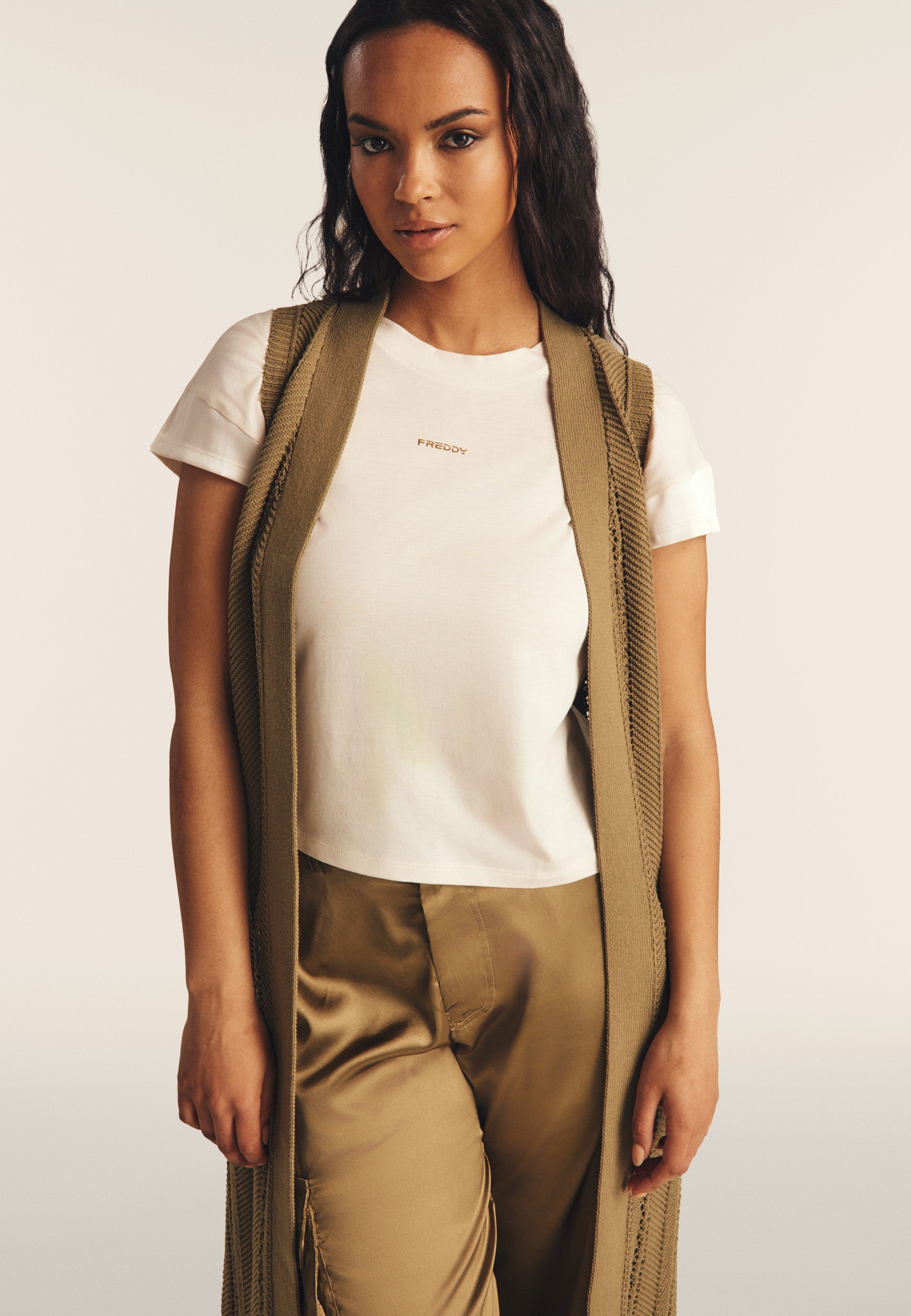 freddy-t-shirt-corta-cropped-jersey-con-maniche-effetto-seta-donna image 1