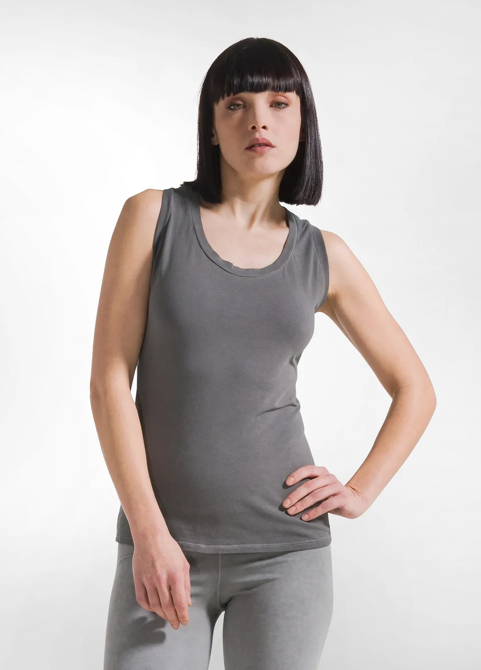 deha-canotta-stretch-effetto-sfumato-spalline-larghe-top-sportivo-donna image 1