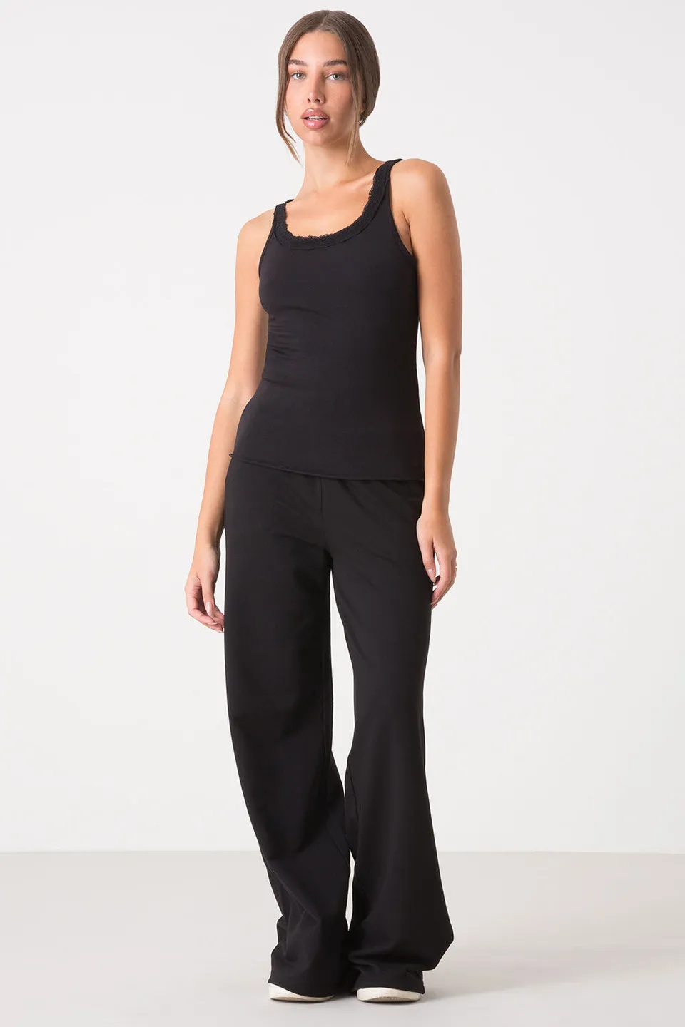 dimensione-danza-canotta-con-dettaglio-in-pizzo-donna image 1