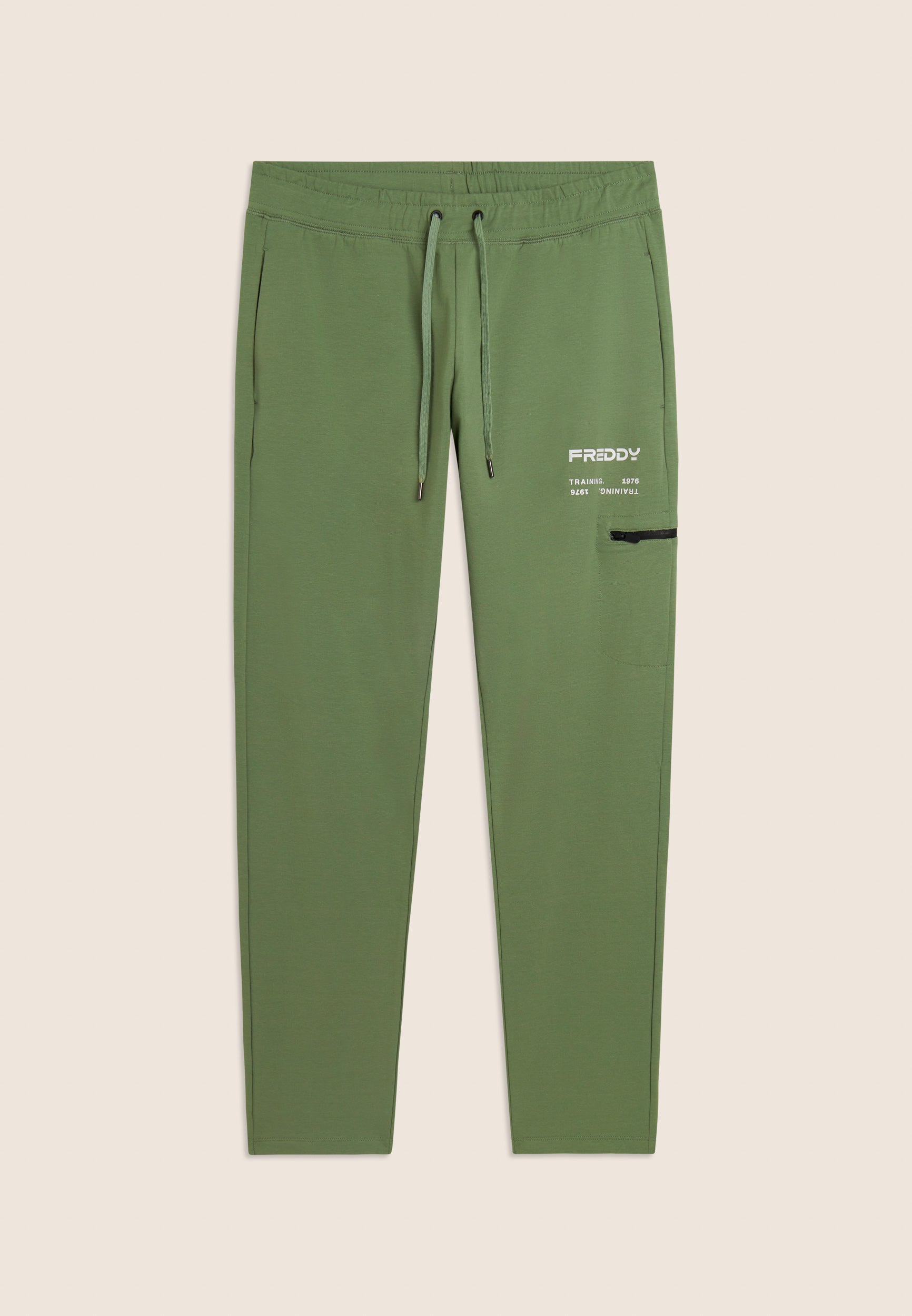 freddy-pantaloni-sportivi-uomo-gamba-dritta-con-tasca-laterale-zip-e-logo image 5