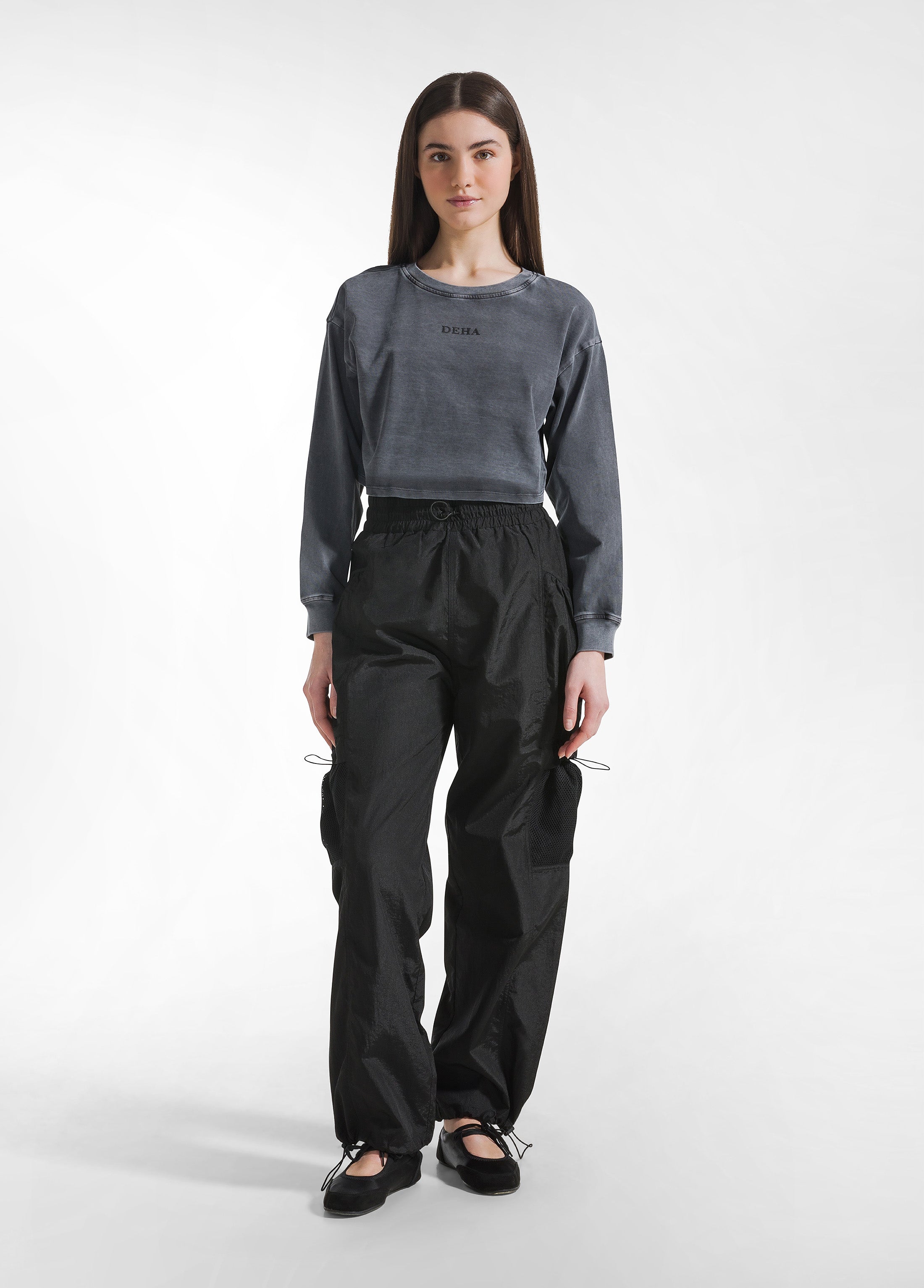 deha-c22100-felpa-girocollo-nera-effetto-marmo-in-jersey-cotone-organico image 3